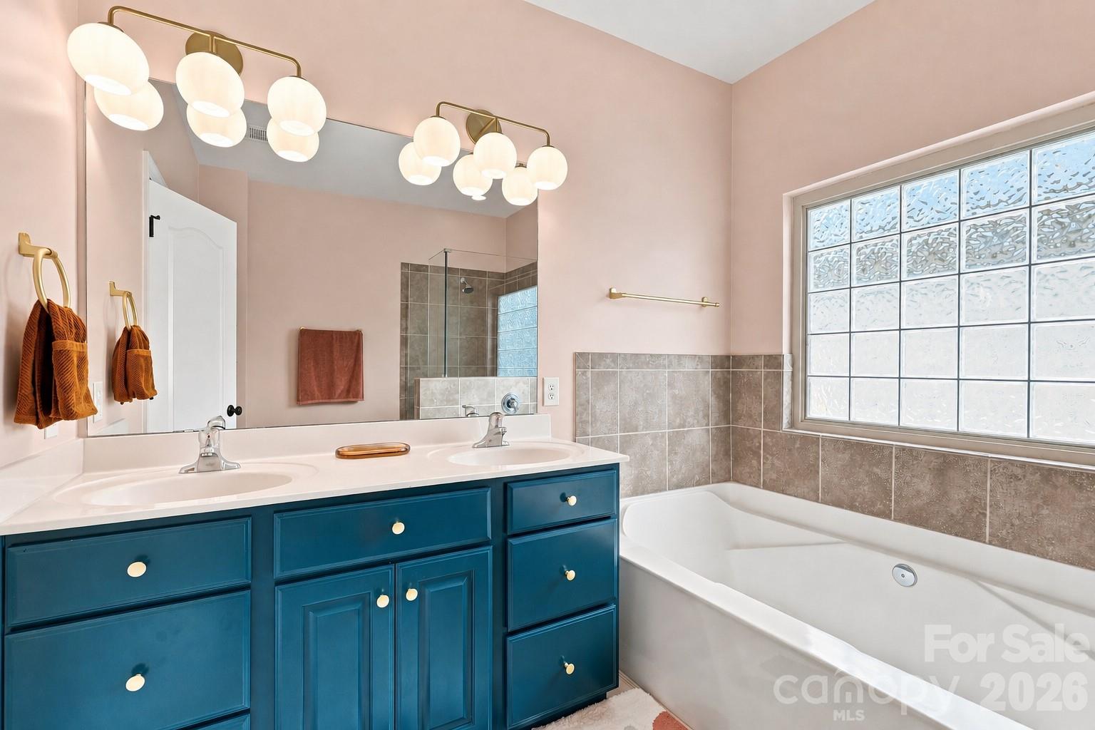4140 Cedar Point Avenue — Matthews
