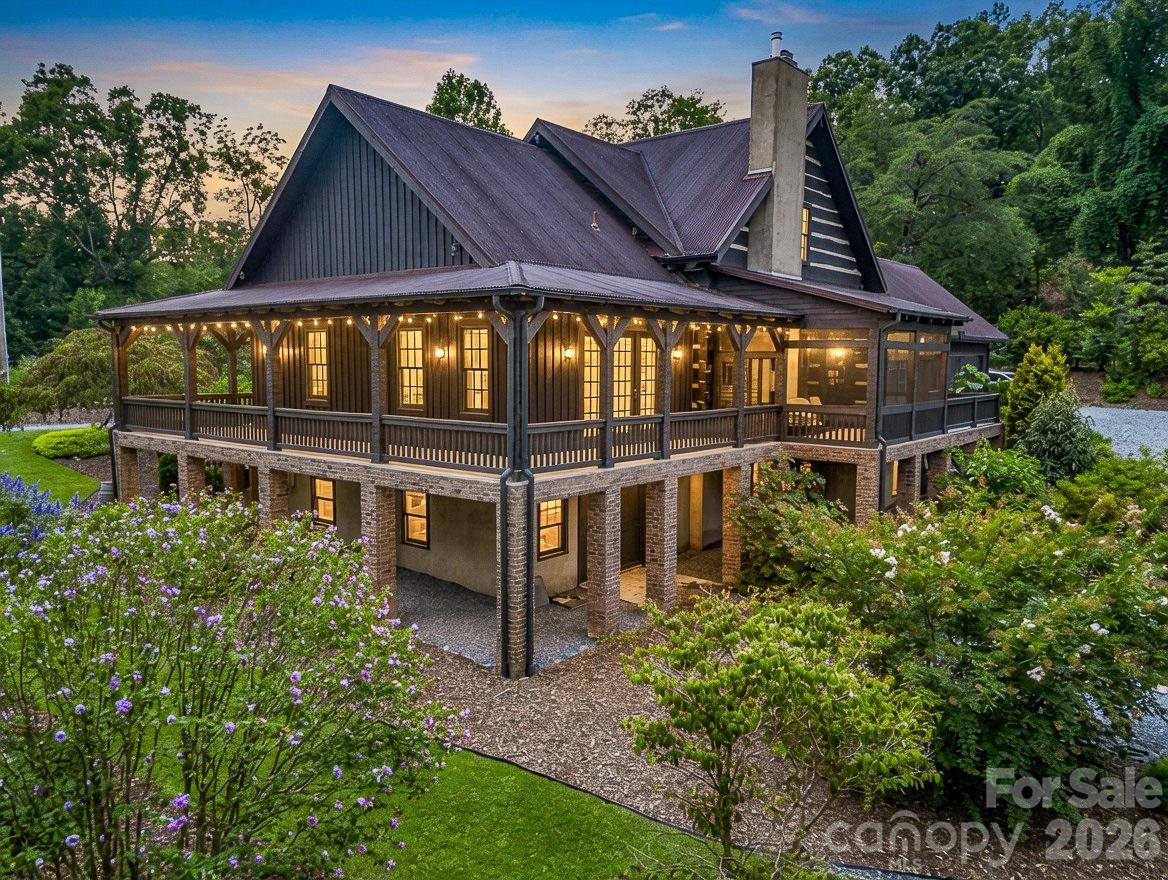 115 Apple Meadow Court — Lake Lure