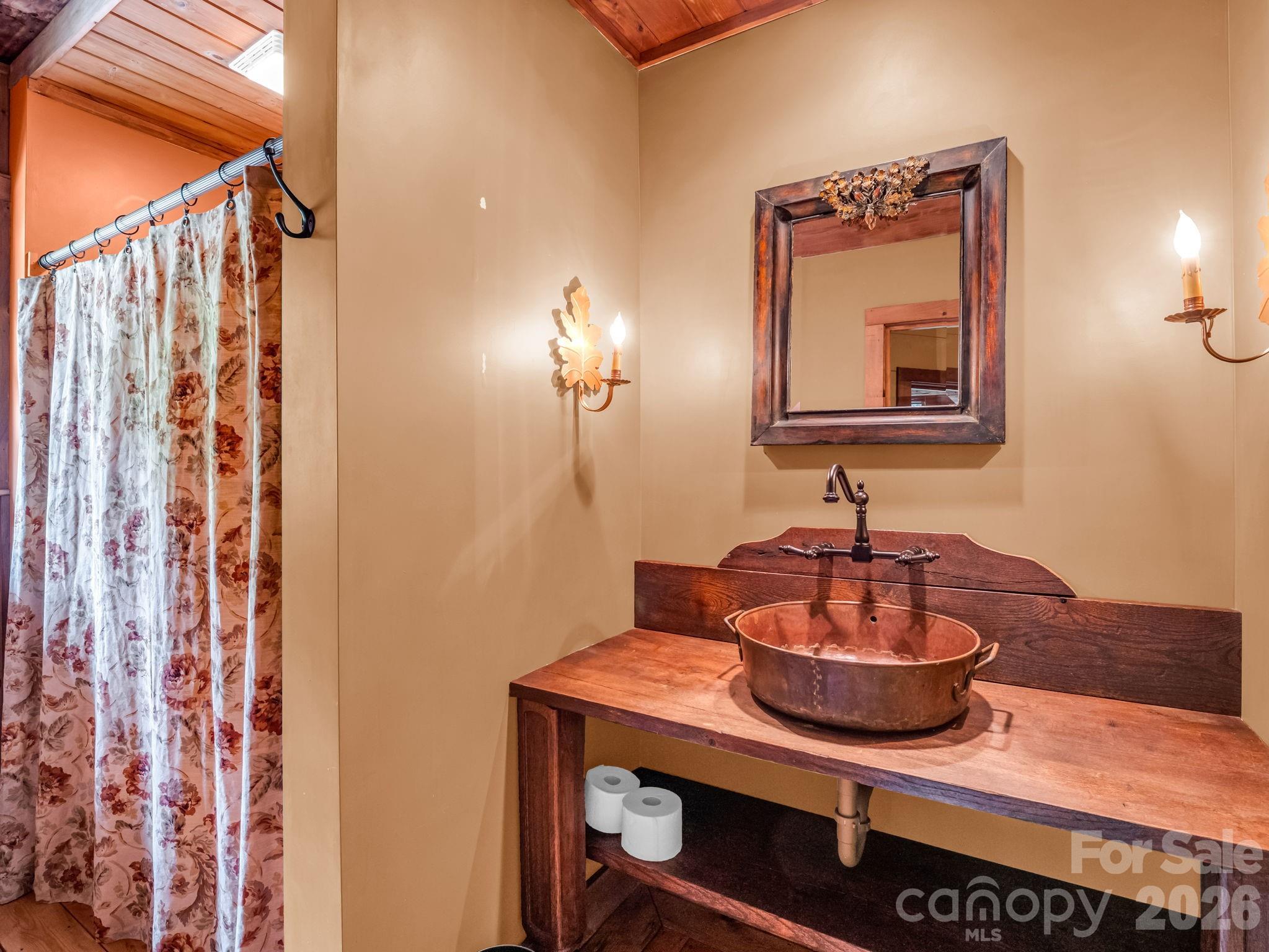 115 Apple Meadow Court — Lake Lure