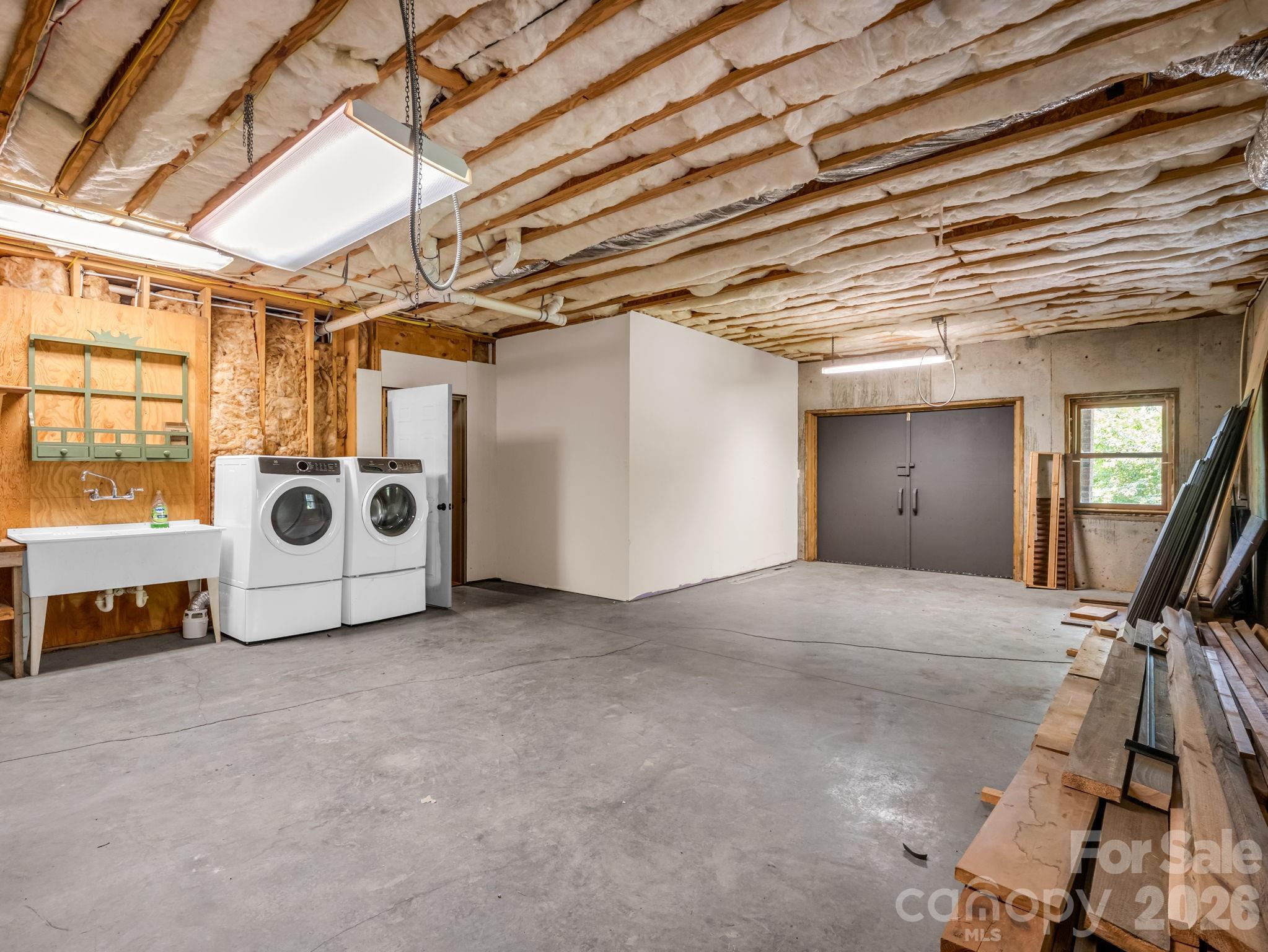 115 Apple Meadow Court — Lake Lure