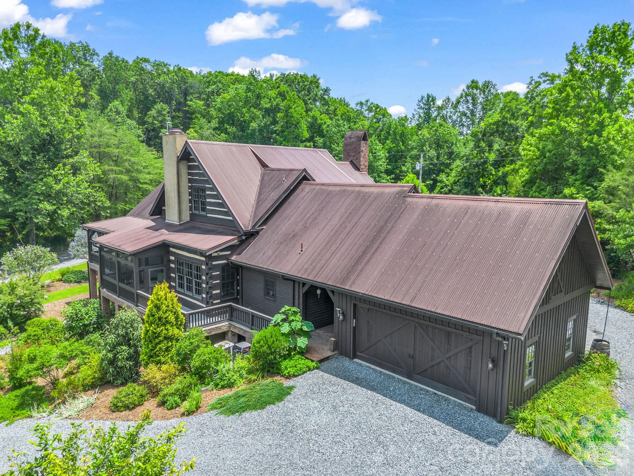 115 Apple Meadow Court — Lake Lure