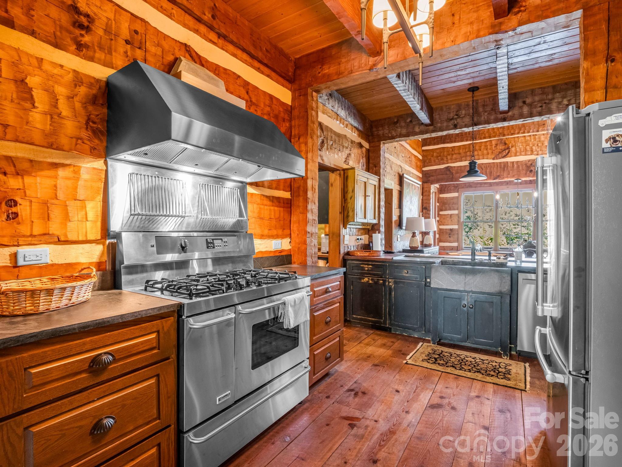 115 Apple Meadow Court — Lake Lure