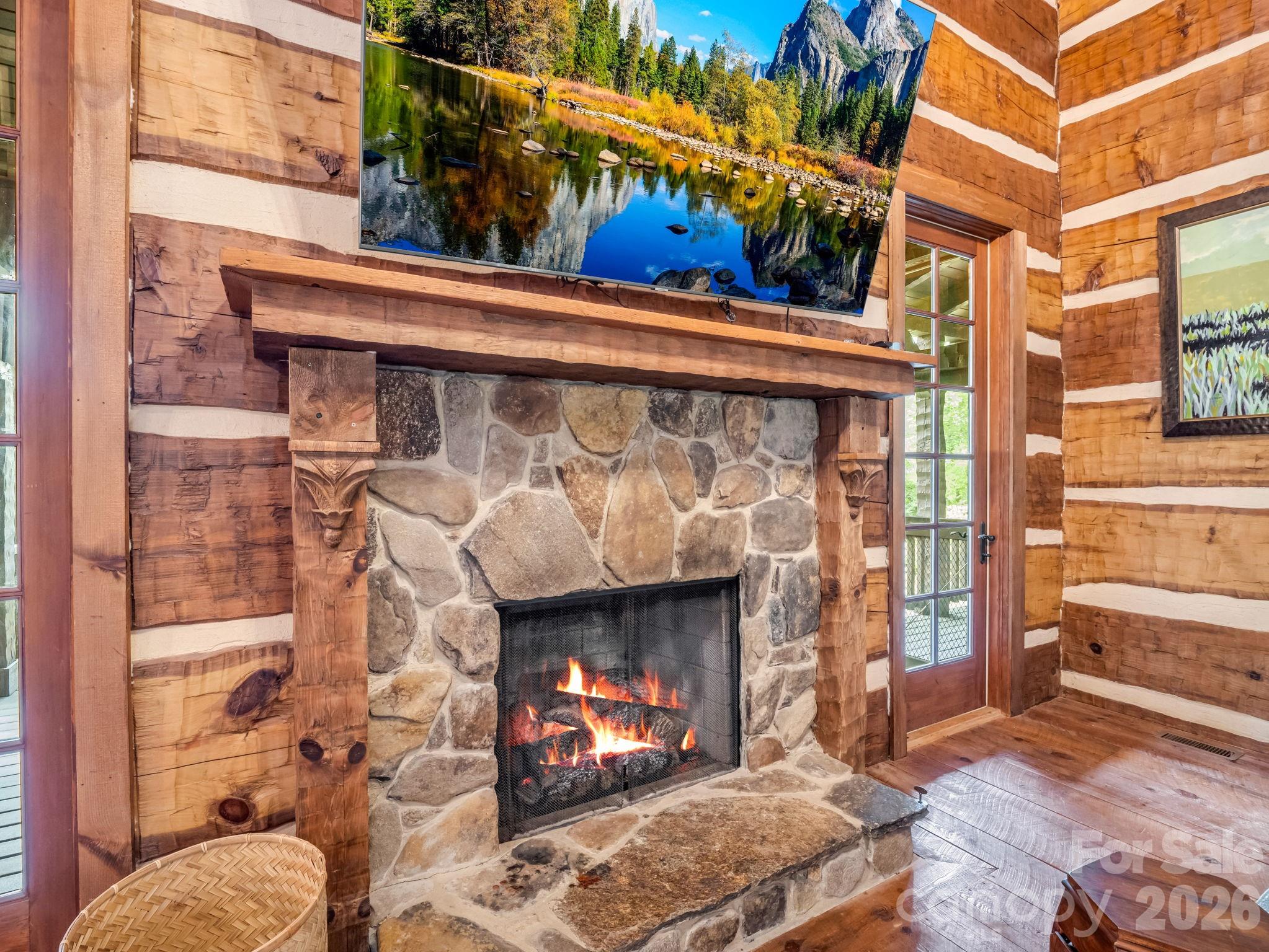115 Apple Meadow Court — Lake Lure