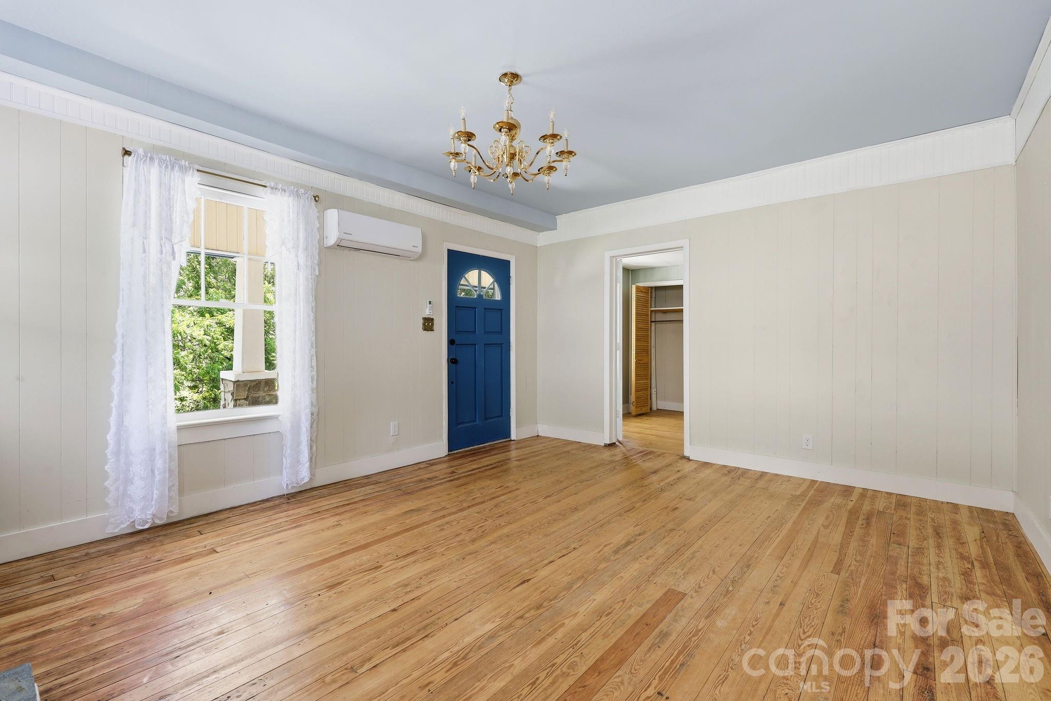 1231 Caldwell Place NW — Lenoir