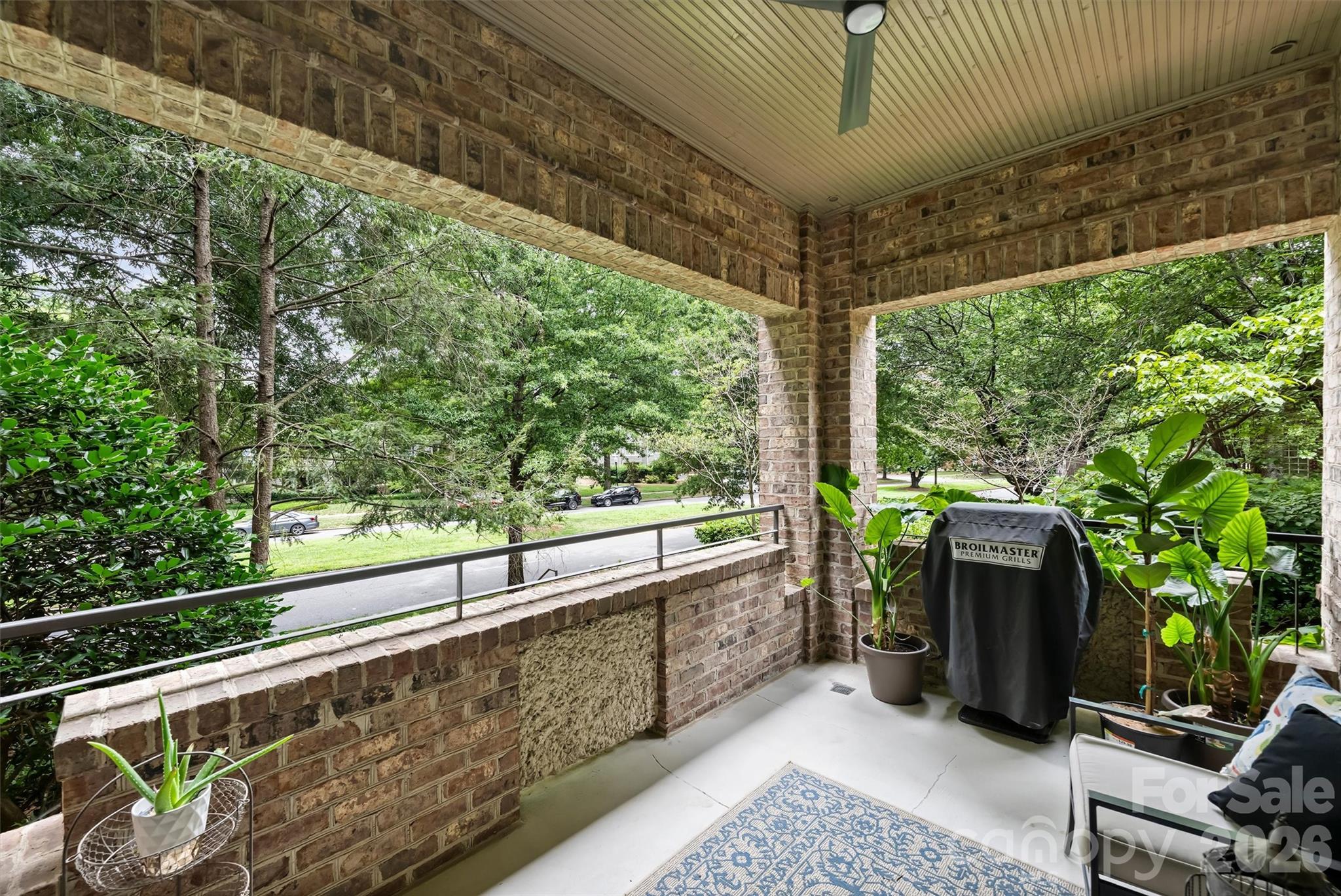 241 Queens Road — Charlotte