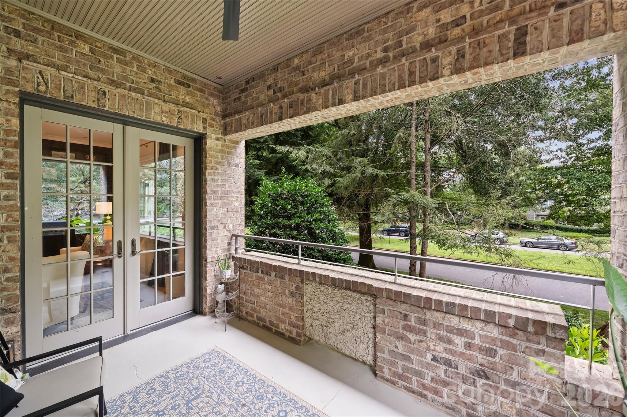 241 Queens Road — Charlotte