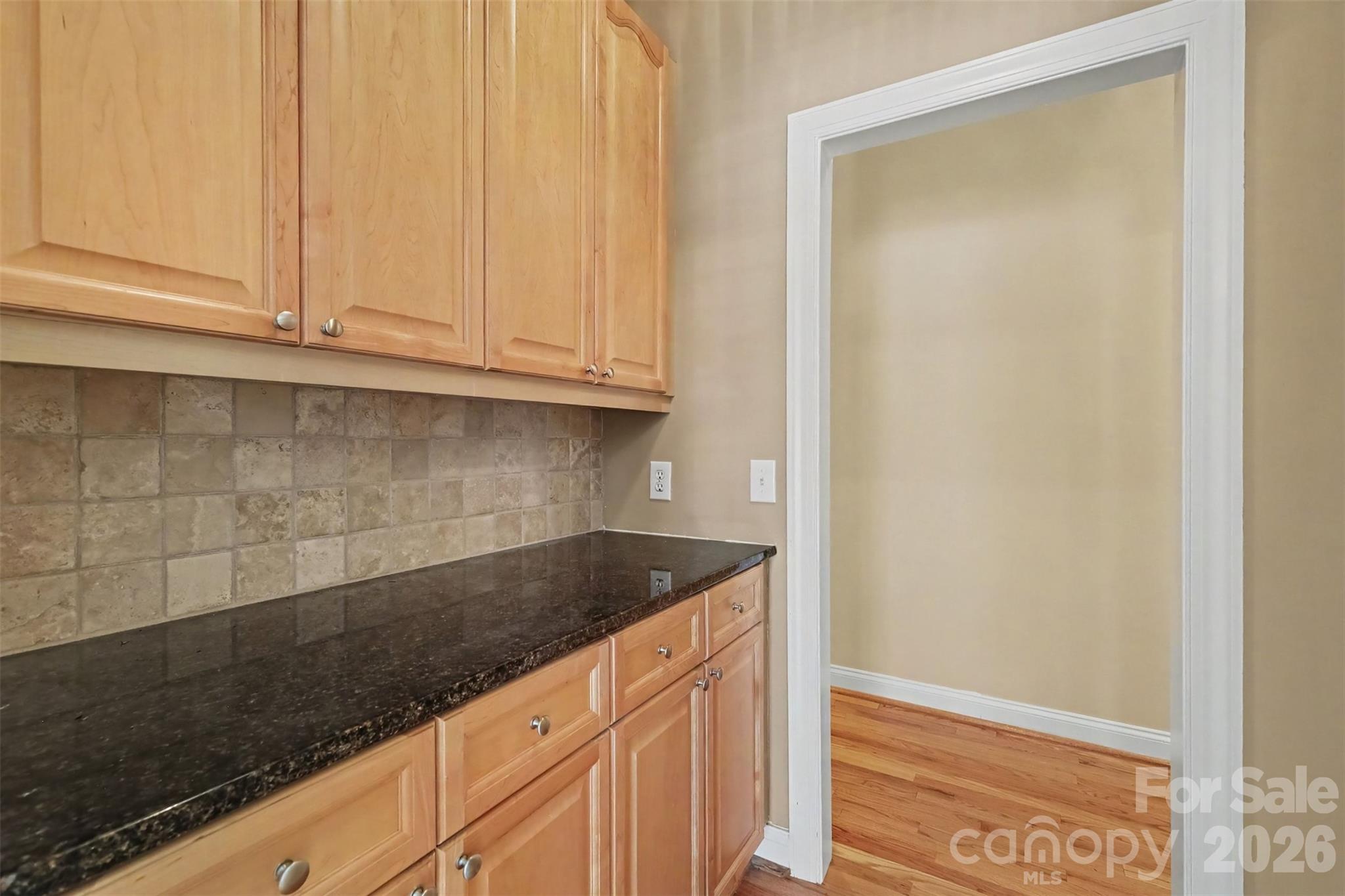 10110 Paradise Ridge Road — Charlotte