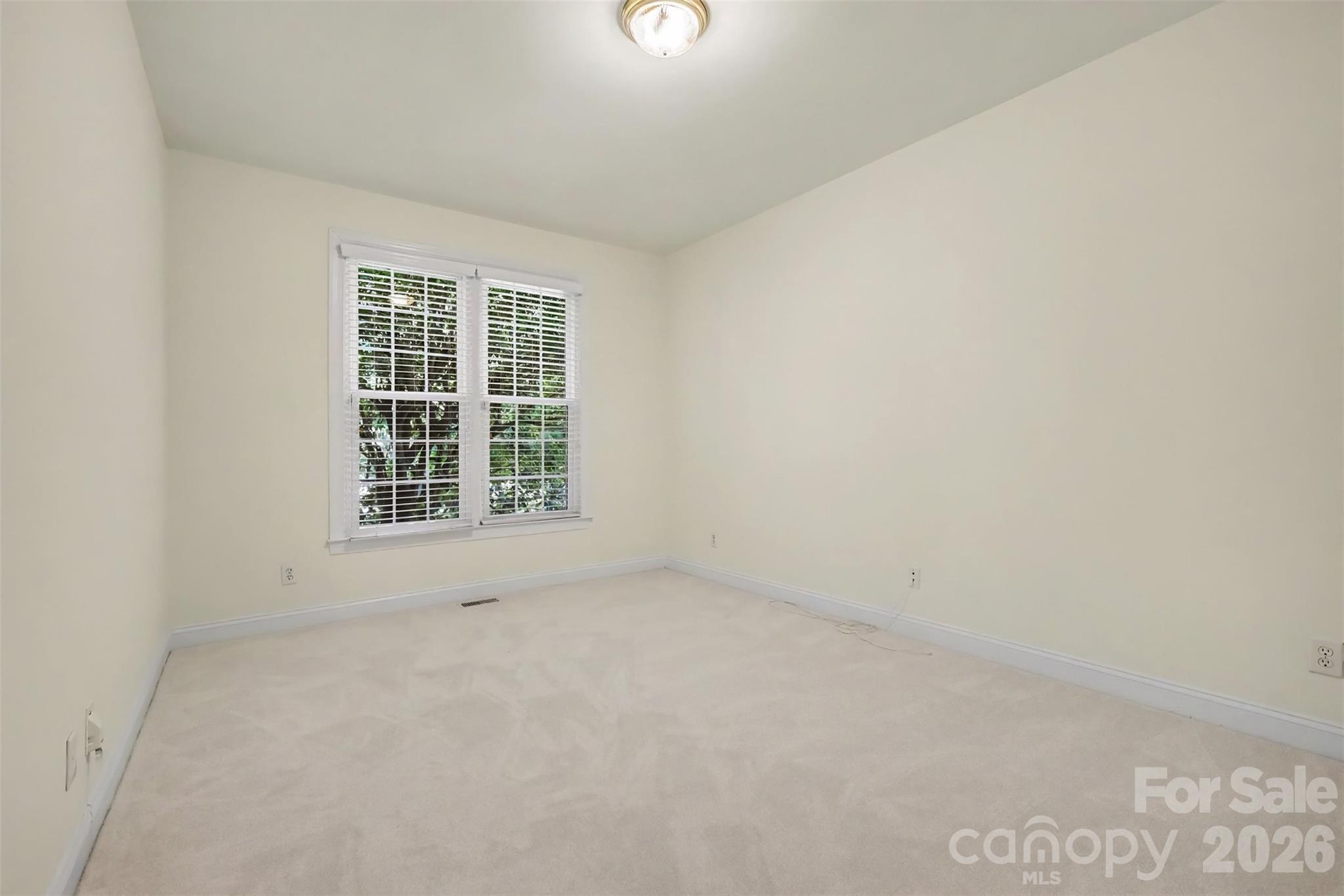 10110 Paradise Ridge Road — Charlotte
