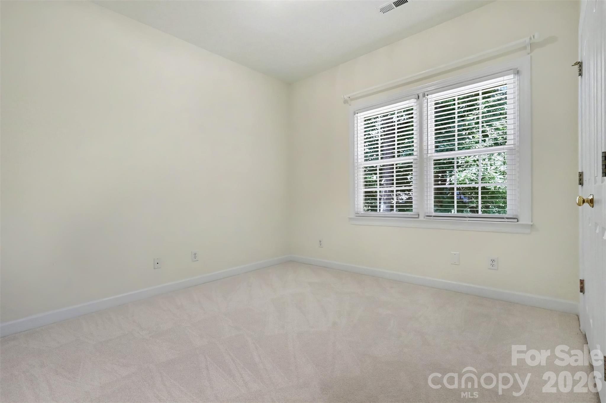 10110 Paradise Ridge Road — Charlotte