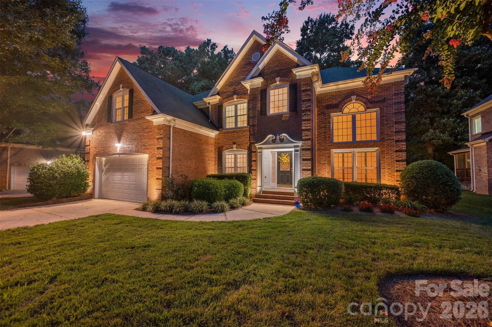 10110 Paradise Ridge Road — Charlotte