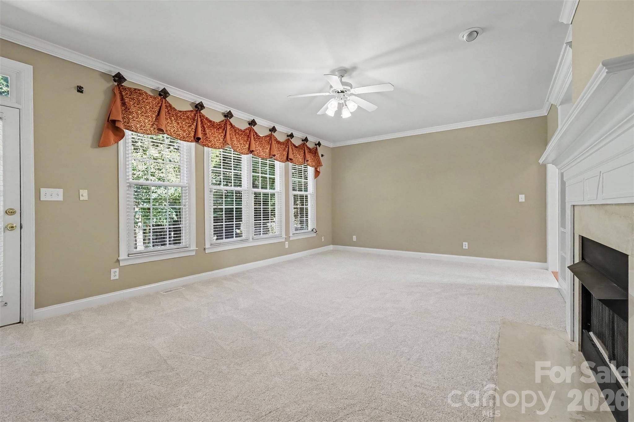 10110 Paradise Ridge Road — Charlotte