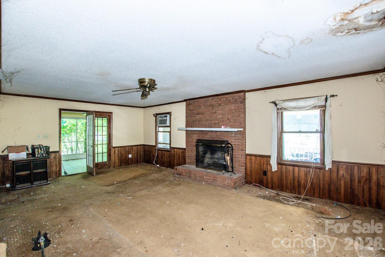 648 Tracy Lane — Gastonia