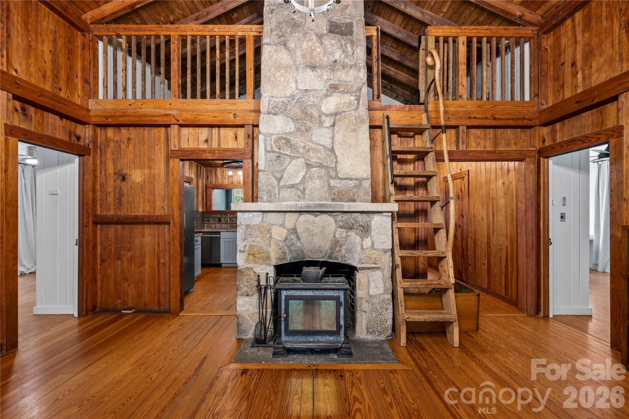 150 Indian Cave Park Road — Hendersonville