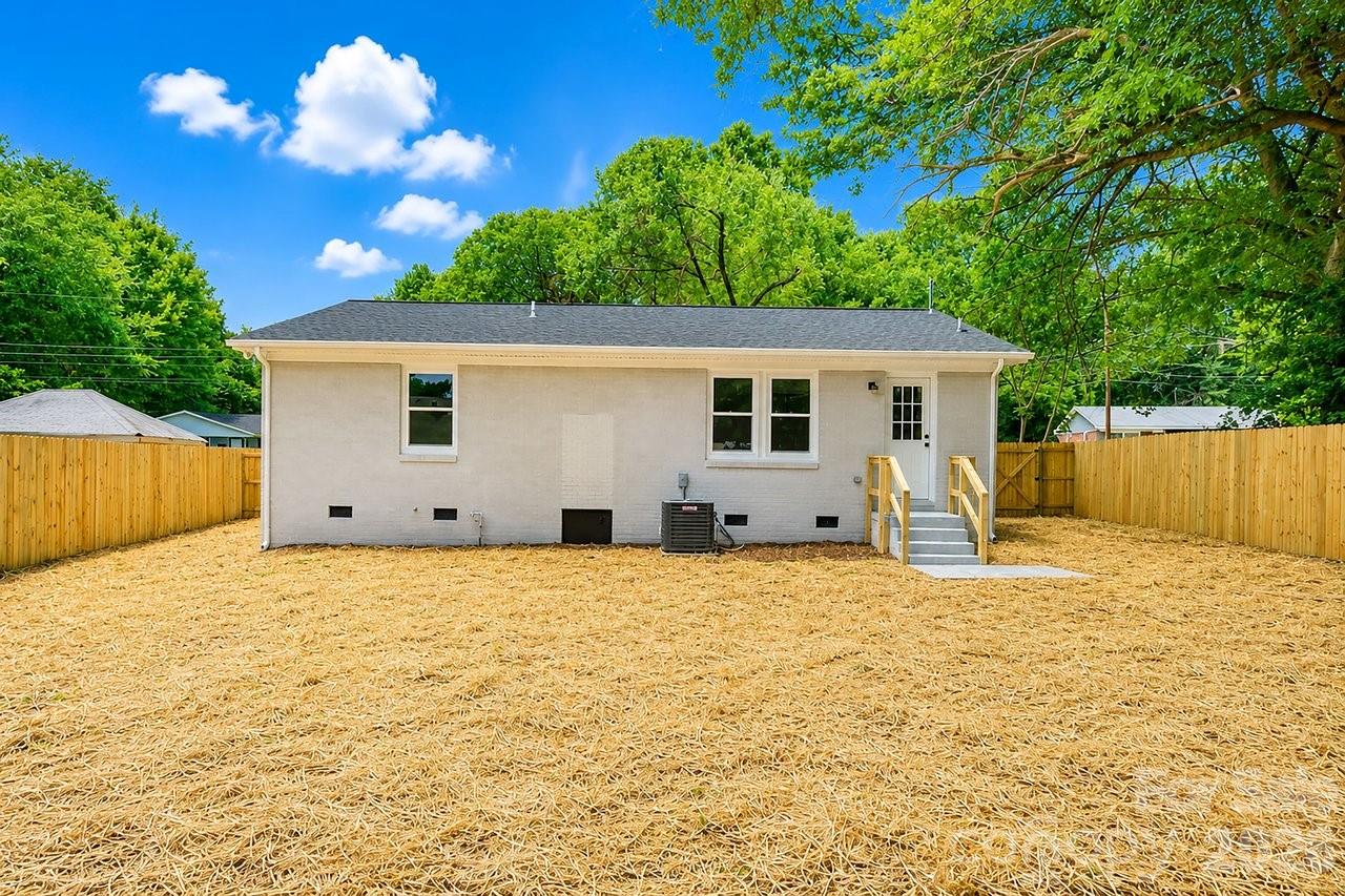 2513 Westgrove Drive — Charlotte