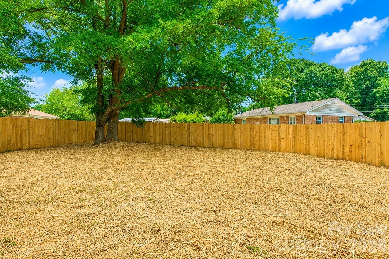 2513 Westgrove Drive — Charlotte