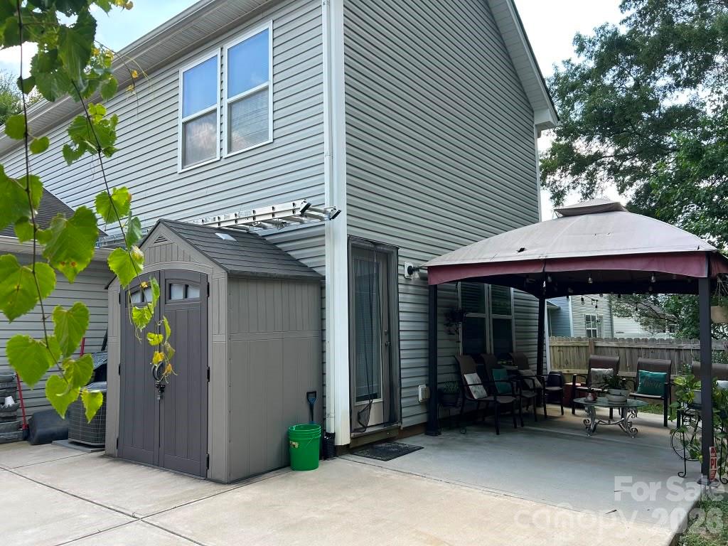 413 Peachtree Road — Charlotte