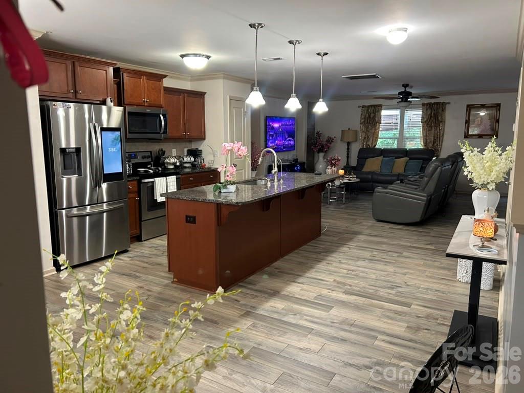 413 Peachtree Road — Charlotte