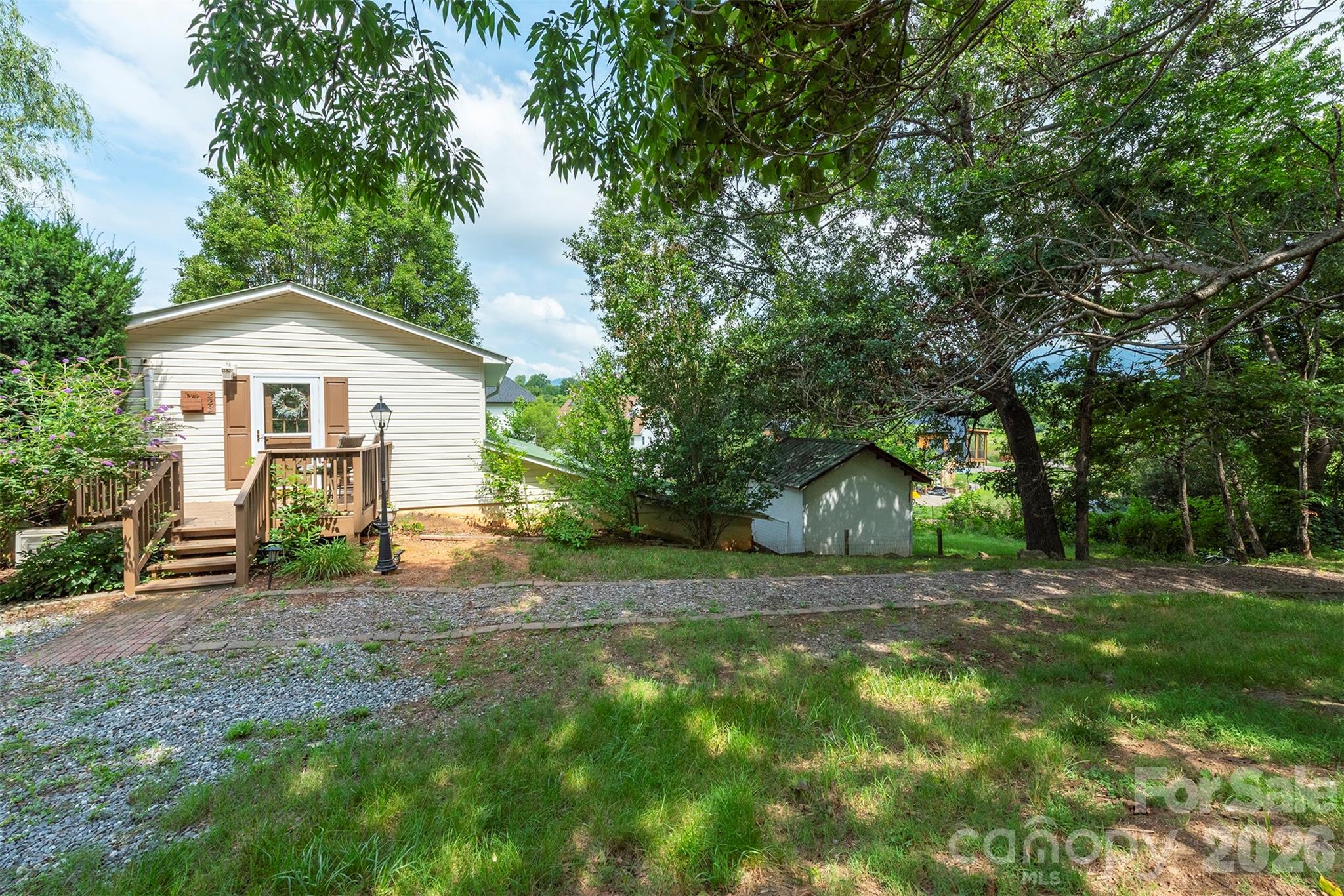 223 Davidson Road — Swannanoa