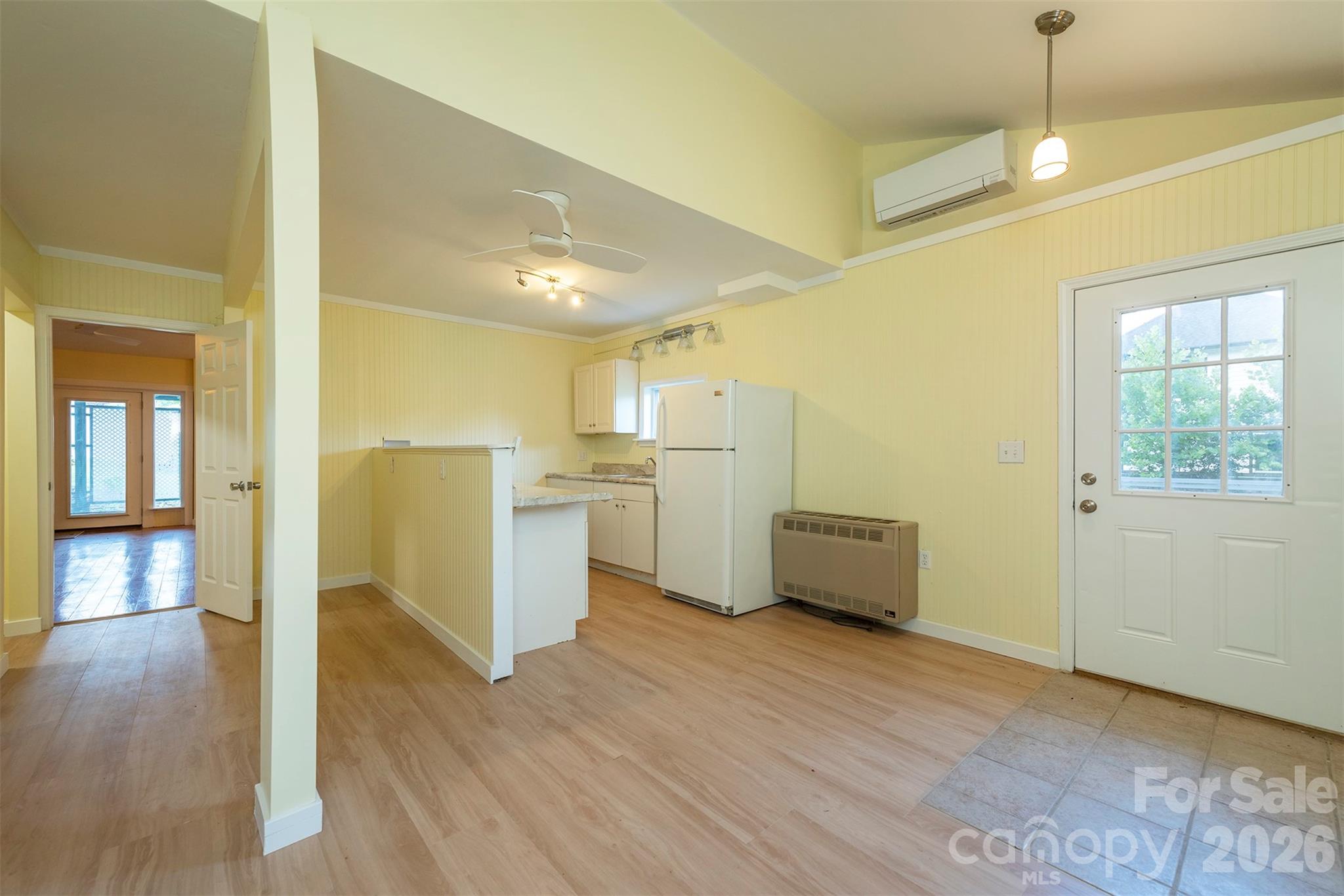 223 Davidson Road — Swannanoa