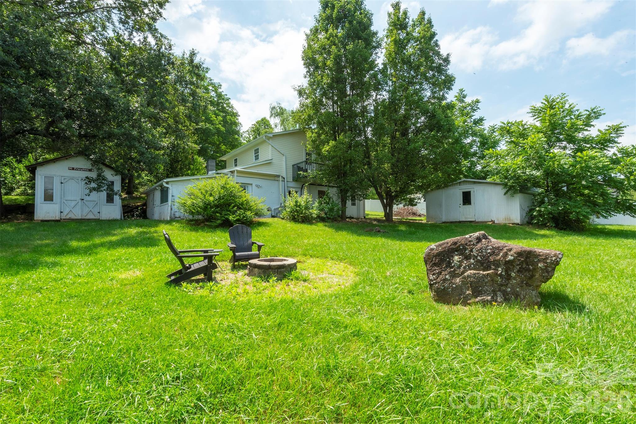 223 Davidson Road — Swannanoa