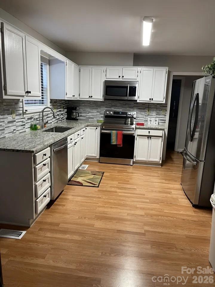 7037 Cambridge Court — Tega Cay