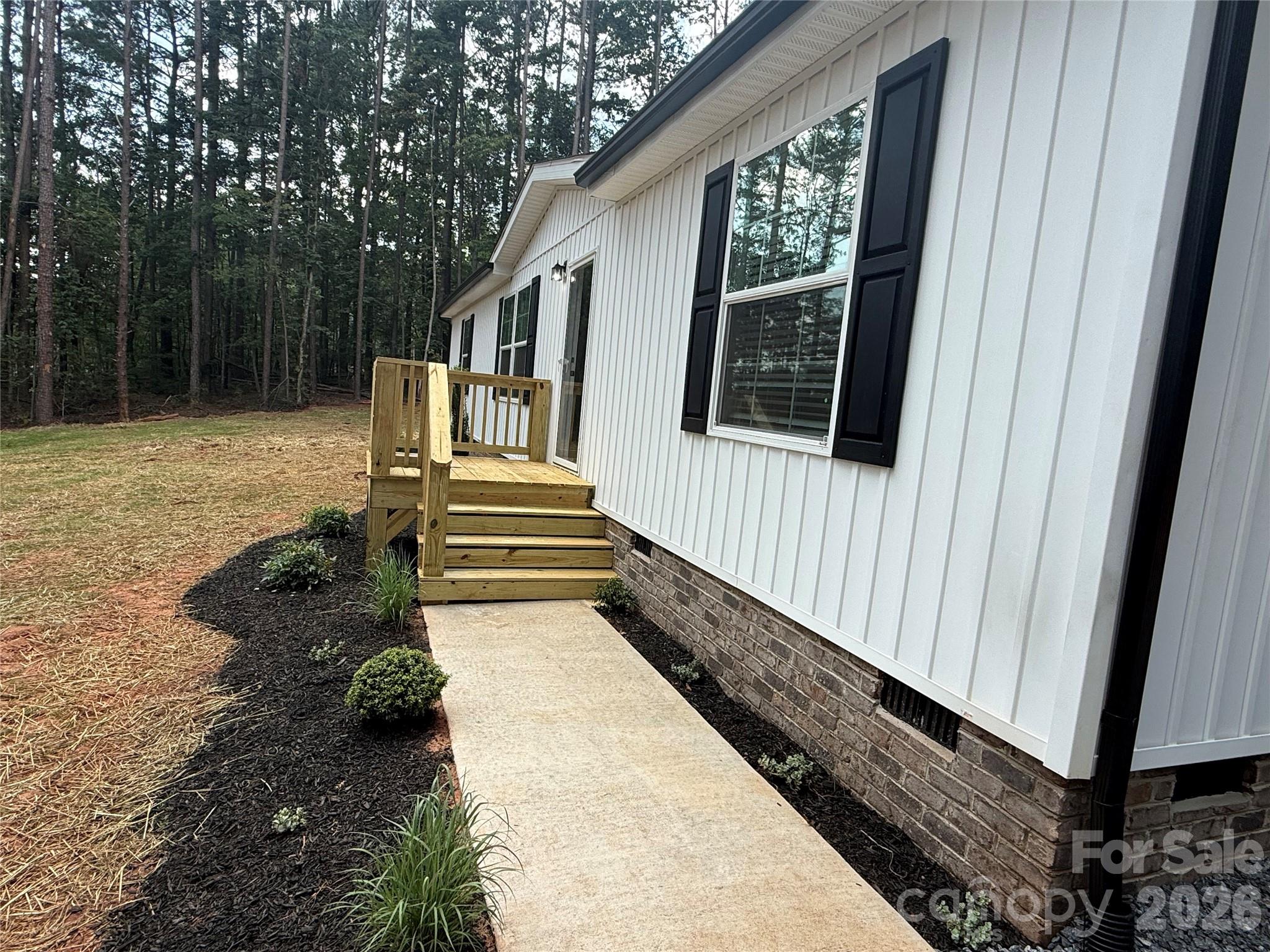 4175 Maple Trail — Morganton