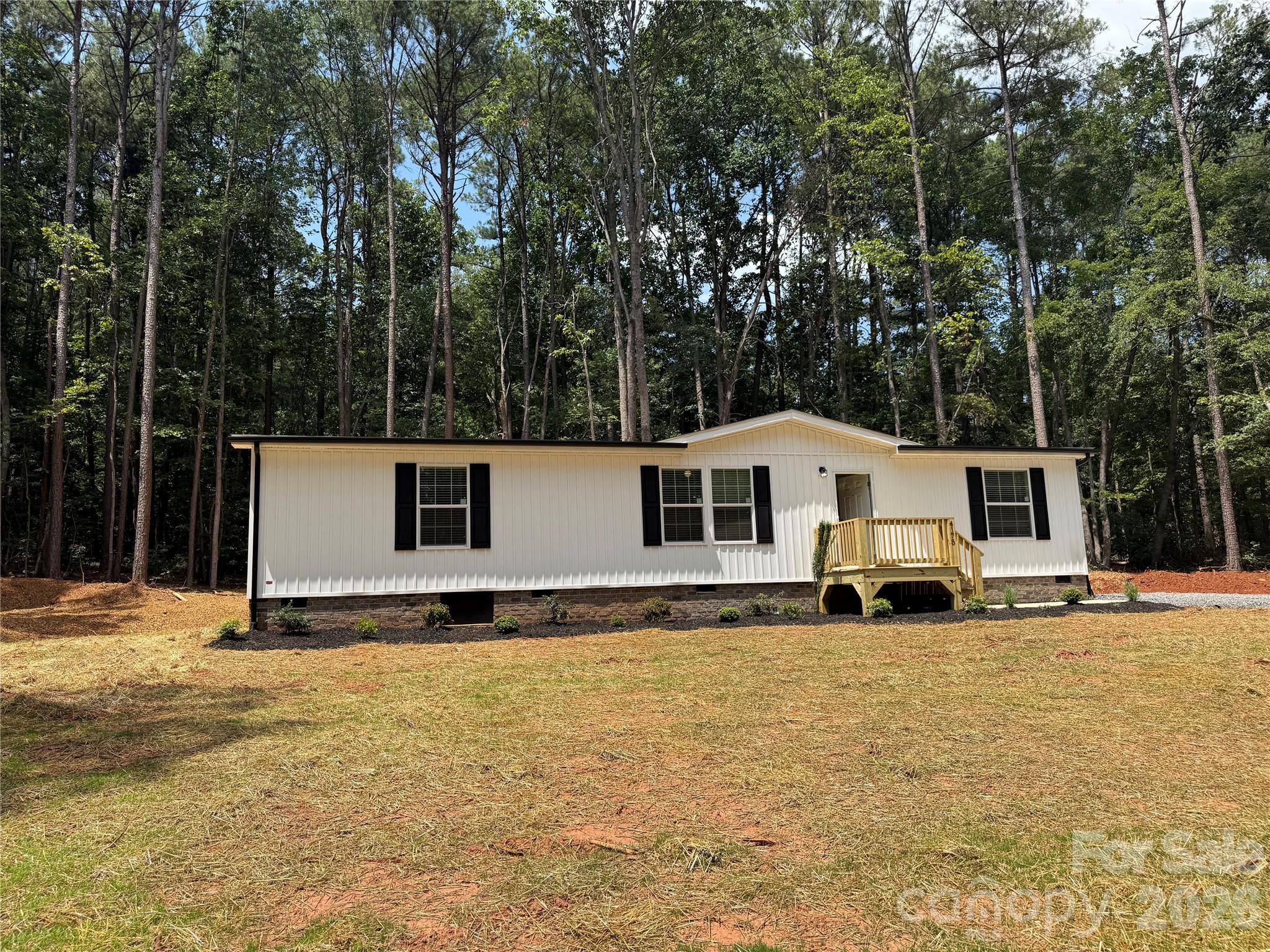 4175 Maple Trail — Morganton