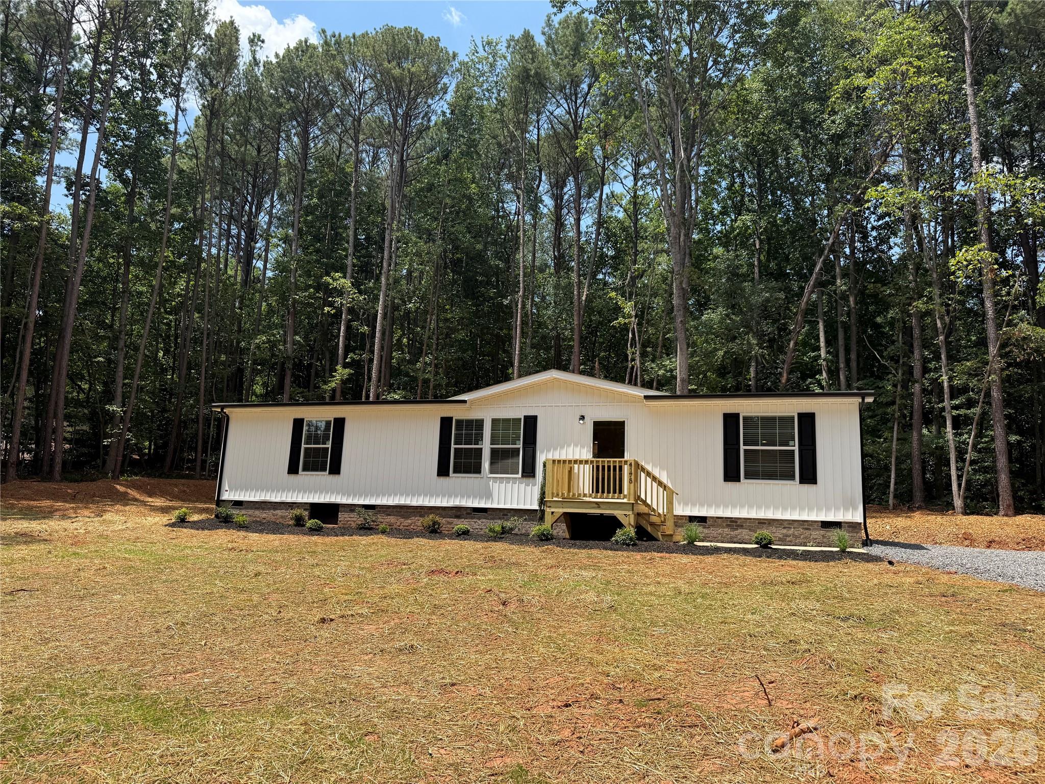 4175 Maple Trail — Morganton