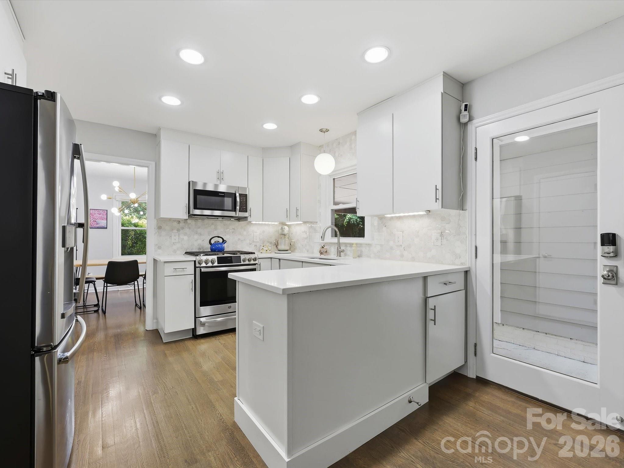 6419 Morven Lane — Charlotte
