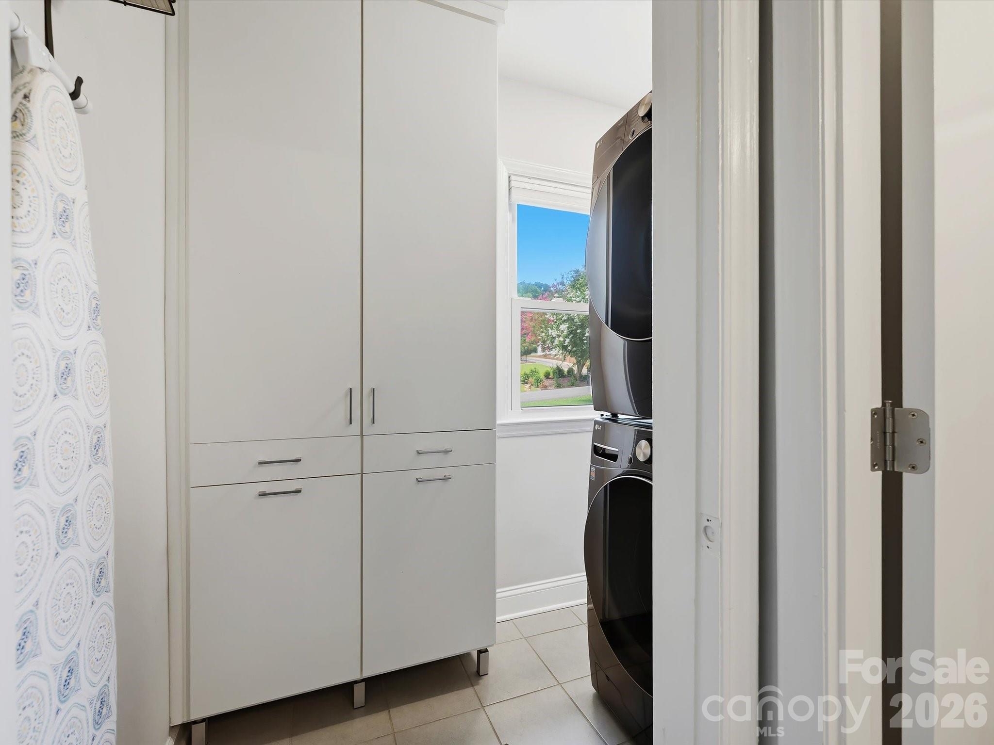 6419 Morven Lane — Charlotte