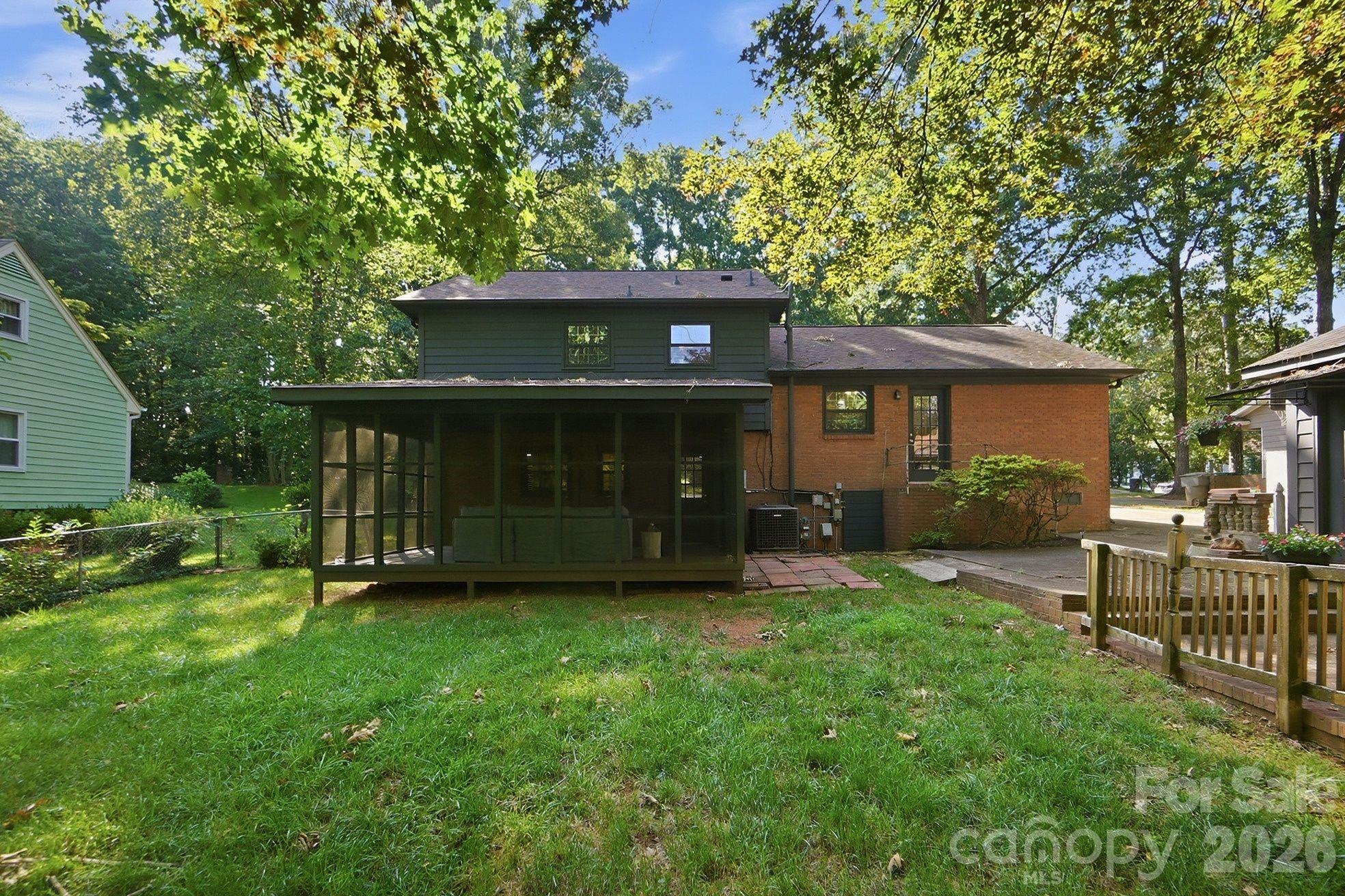 4515 Easthaven Drive — Charlotte