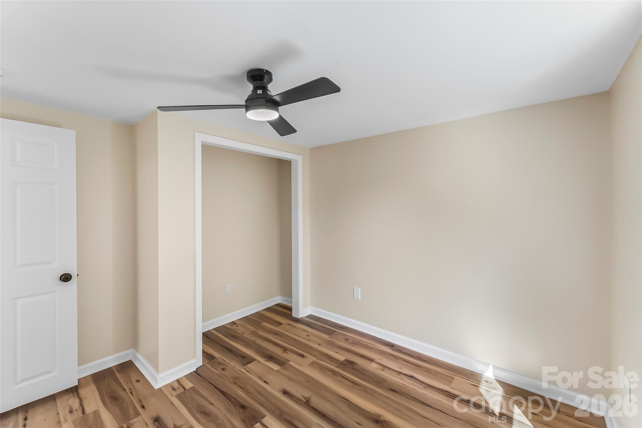 529 NW stage Street — Lenoir