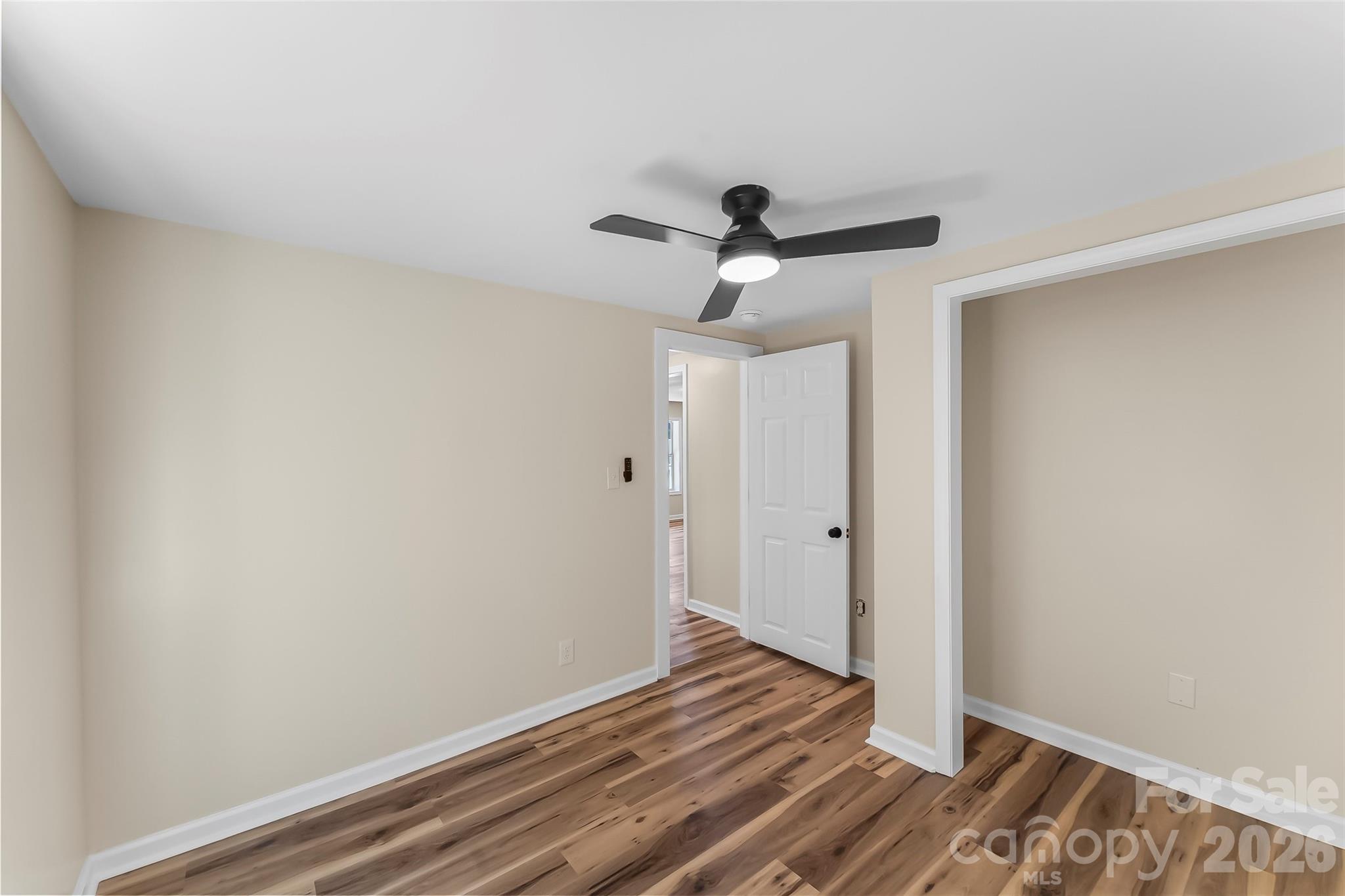 529 NW stage Street — Lenoir