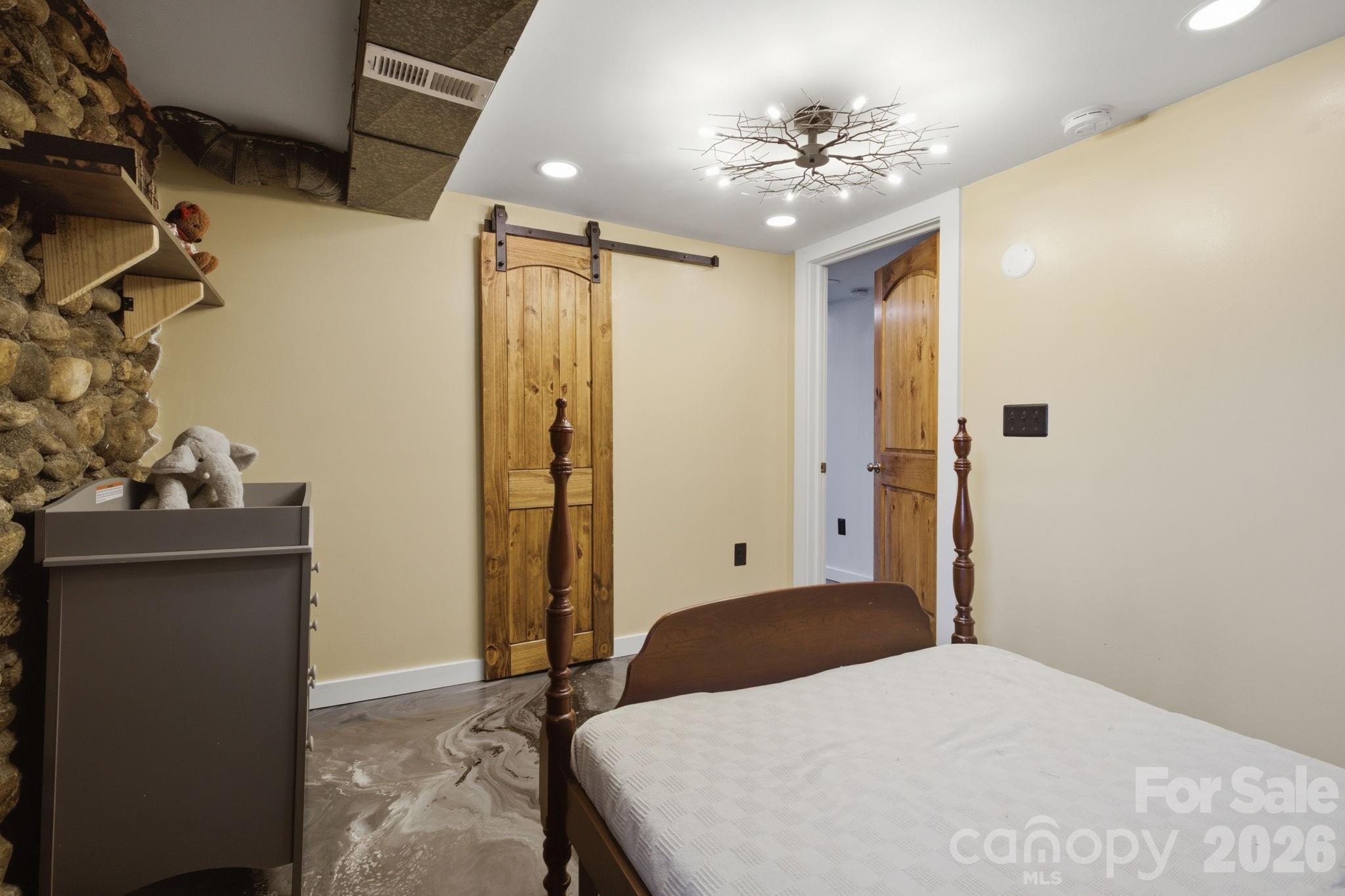108 Patton Avenue — Canton