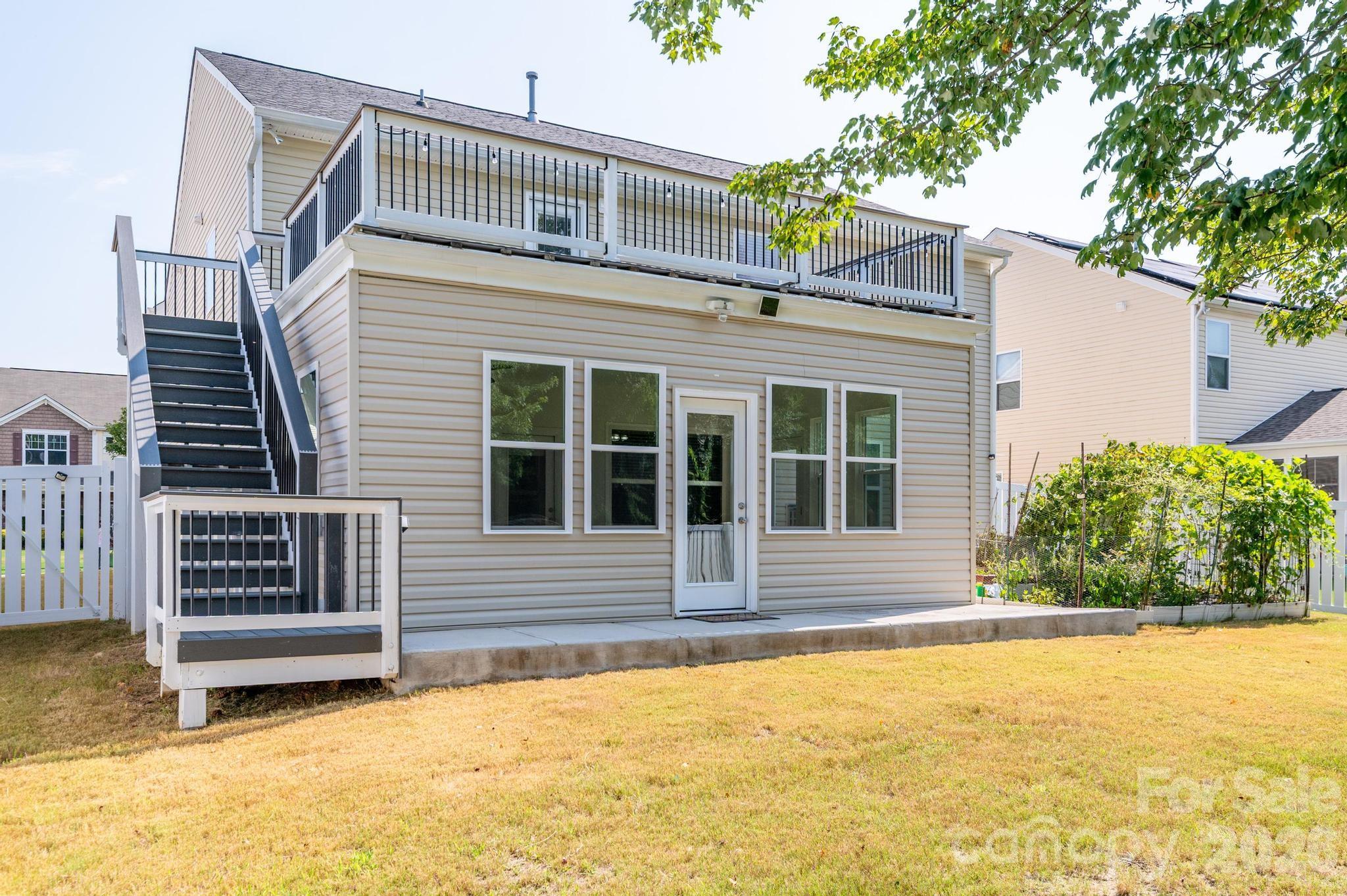 8212 Ruby Valley Road — Charlotte