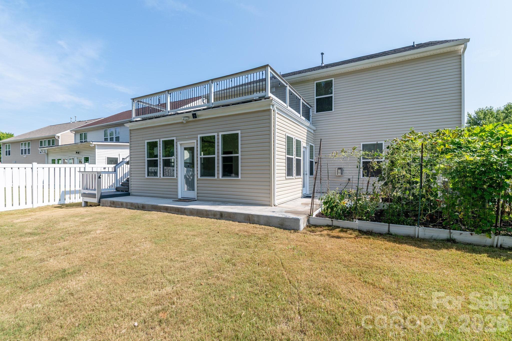 8212 Ruby Valley Road — Charlotte