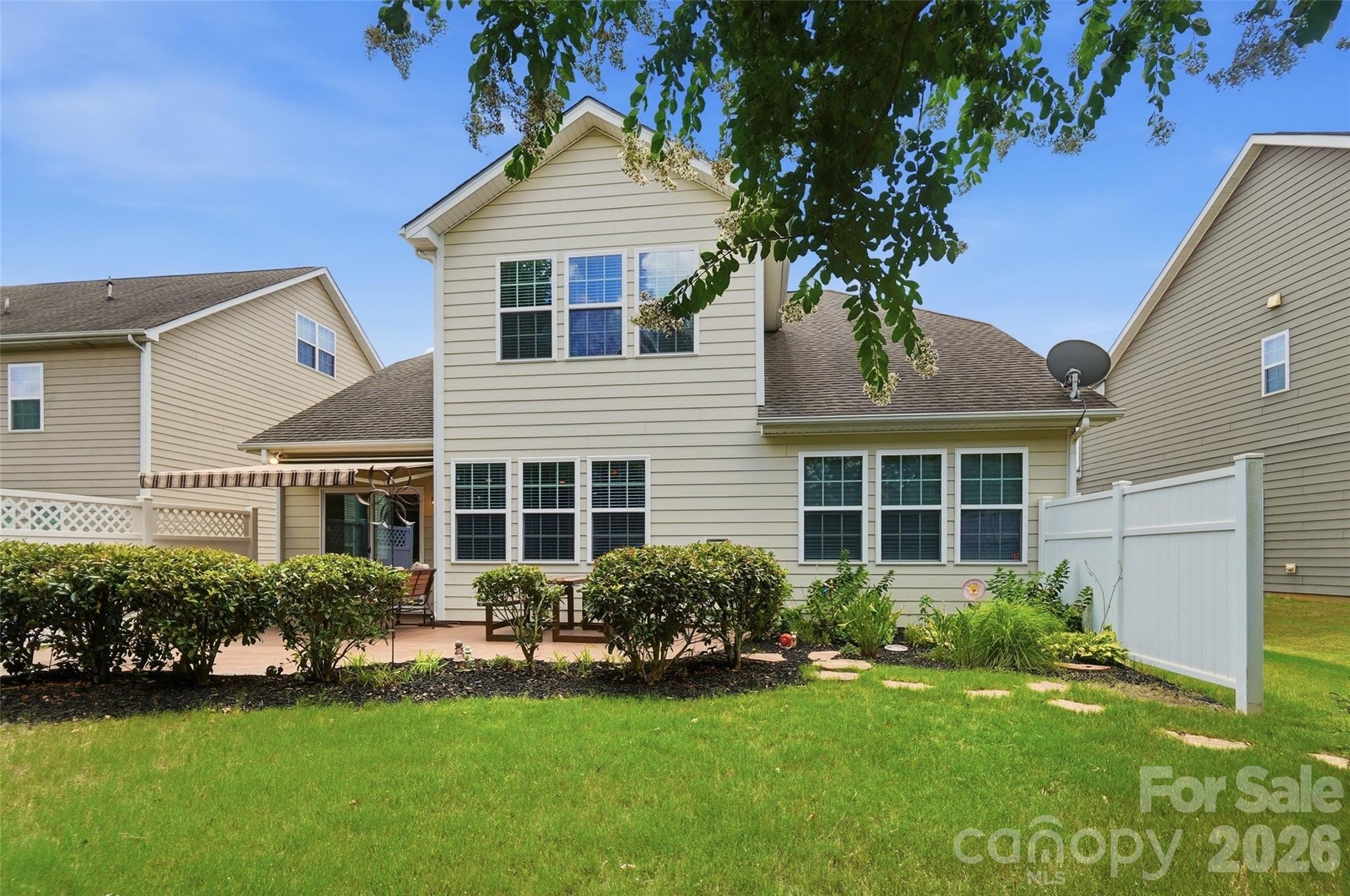 3715 Franklin Meadows Drive — Matthews