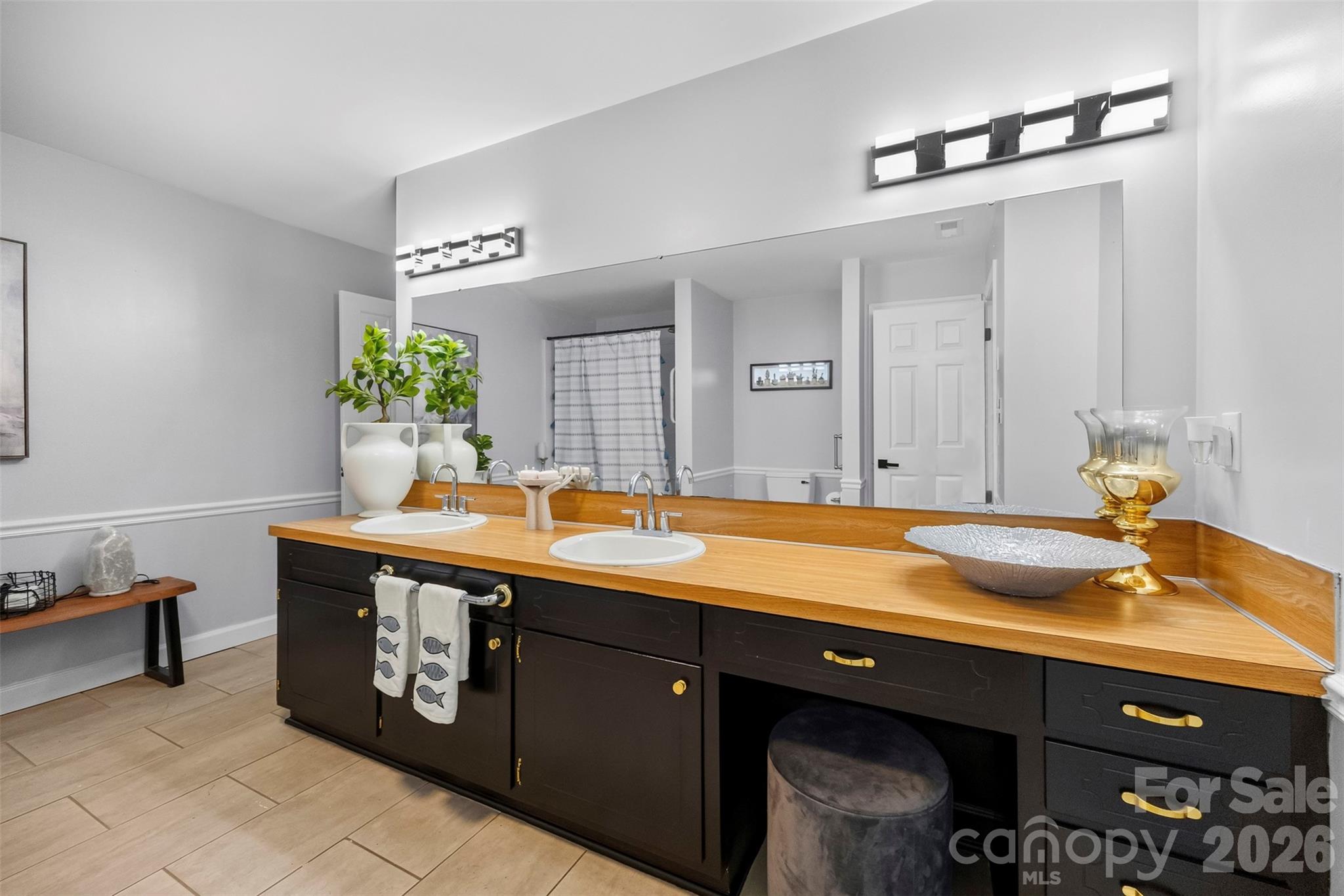 6309 Landsford Road — Marshville