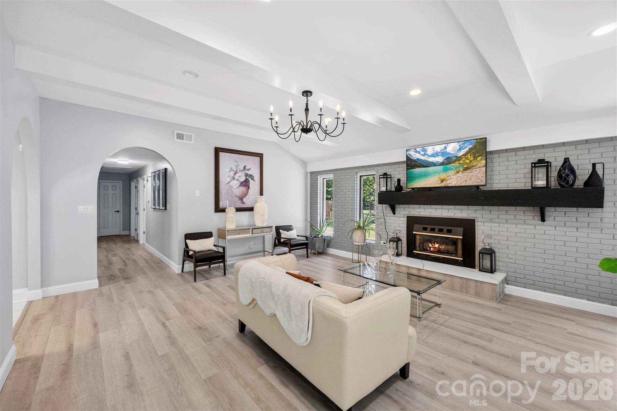 6309 Landsford Road — Marshville