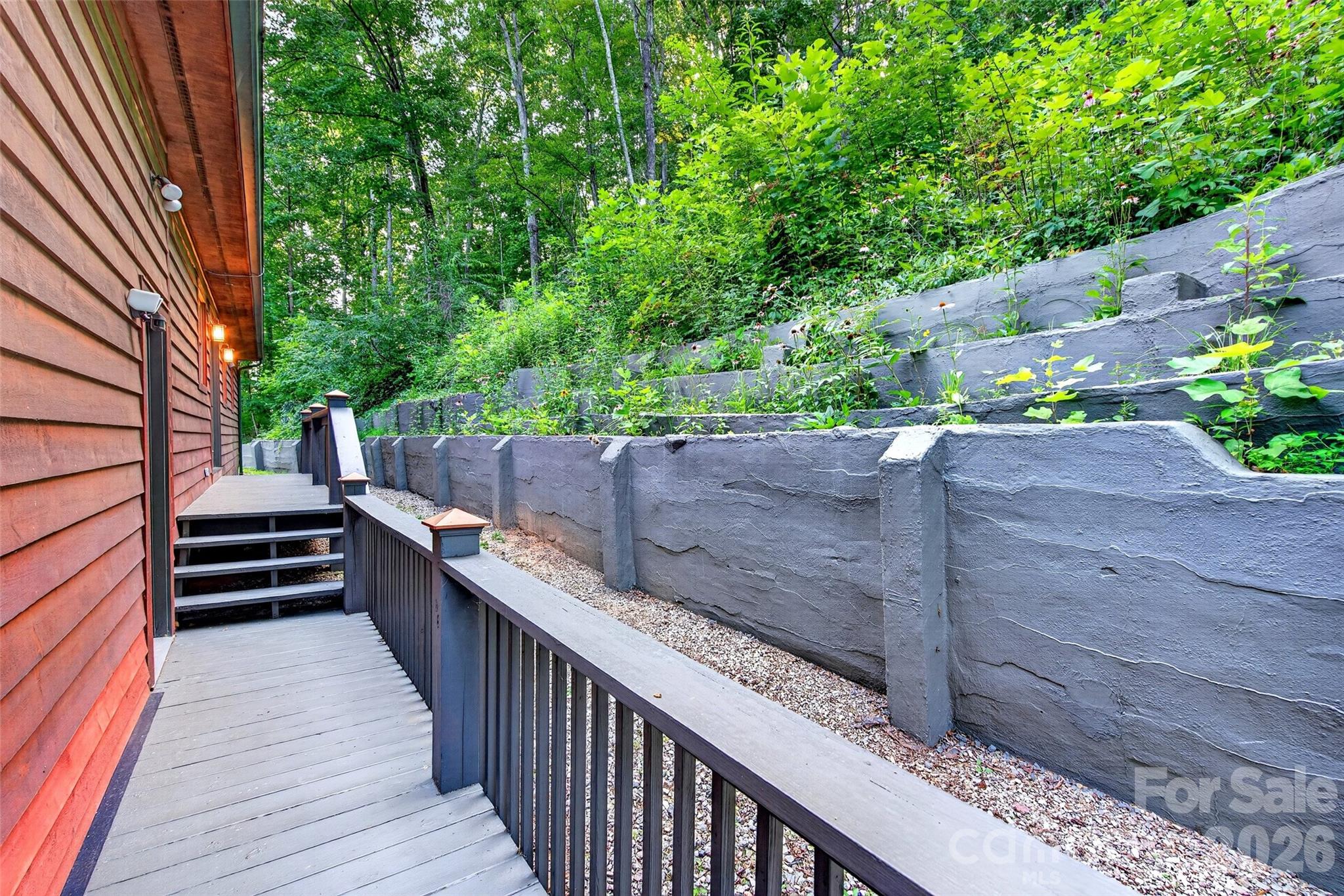 1506 Mckenzie Way S — Old Fort