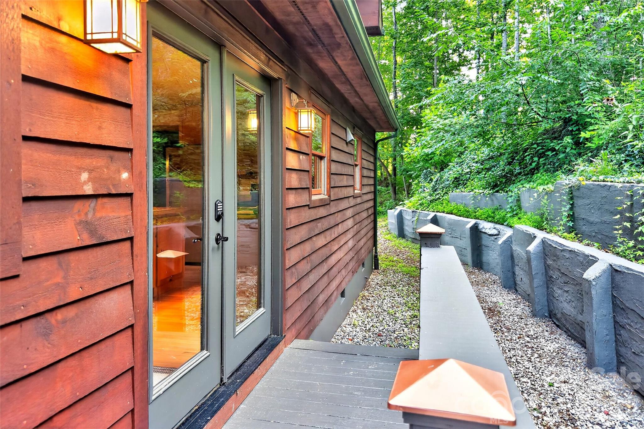 1506 Mckenzie Way S — Old Fort