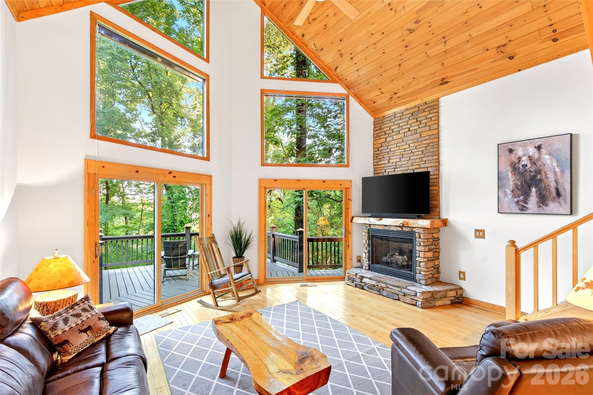 1506 Mckenzie Way S — Old Fort