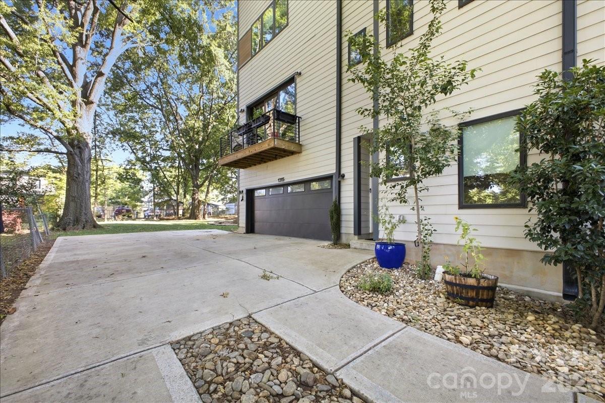 1315 N Davidson Street — Charlotte