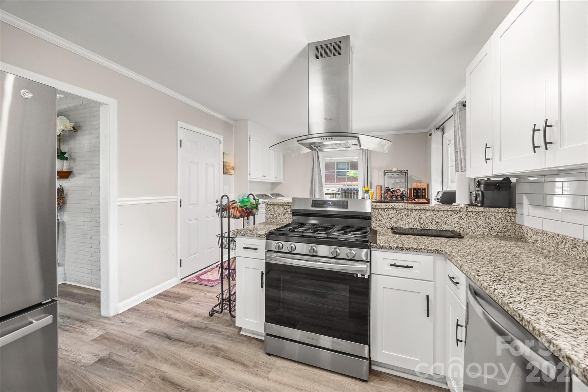 2323 Hedgewood Circle — Gastonia