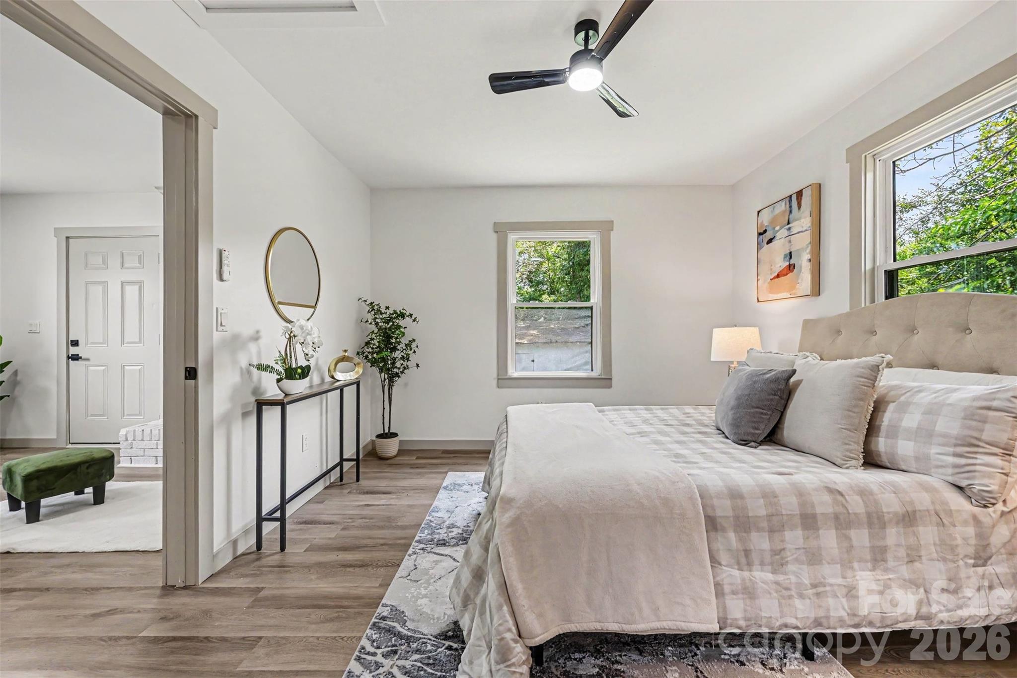 104 E Hartford Avenue — Bessemer City