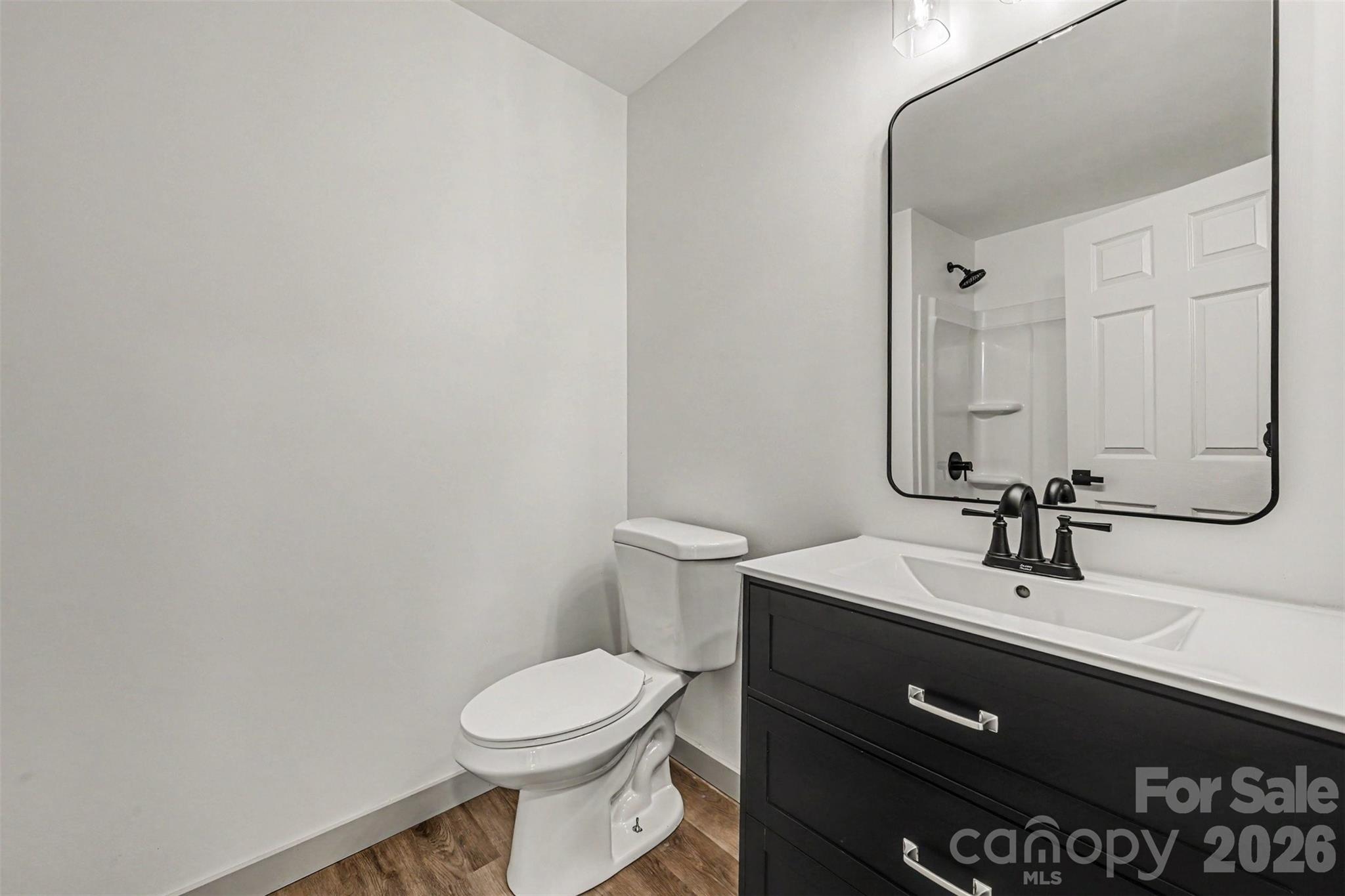 104 E Hartford Avenue — Bessemer City