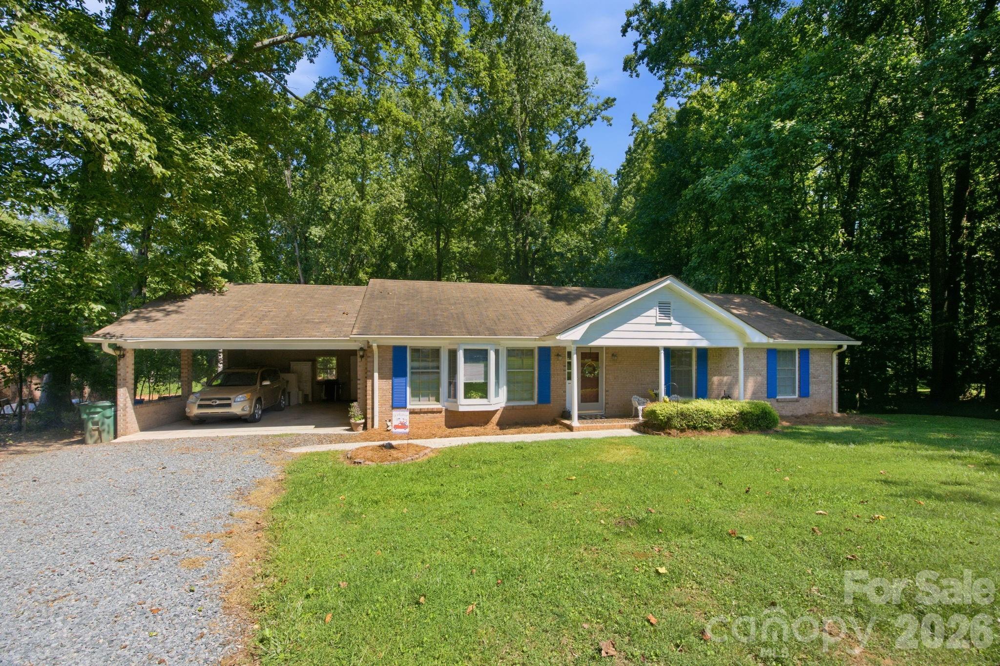 13001 Helena Circle — Charlotte