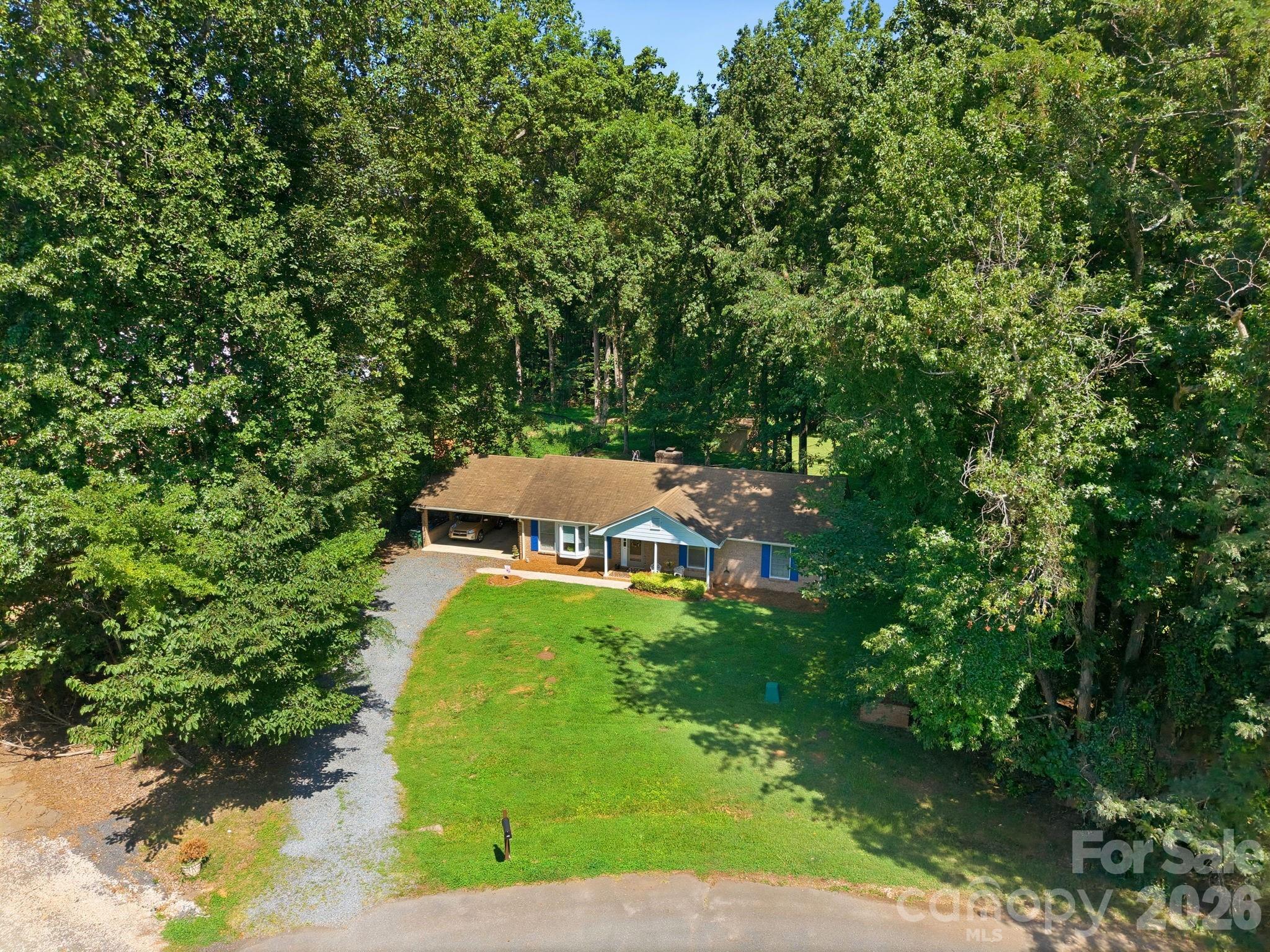 13001 Helena Circle — Charlotte