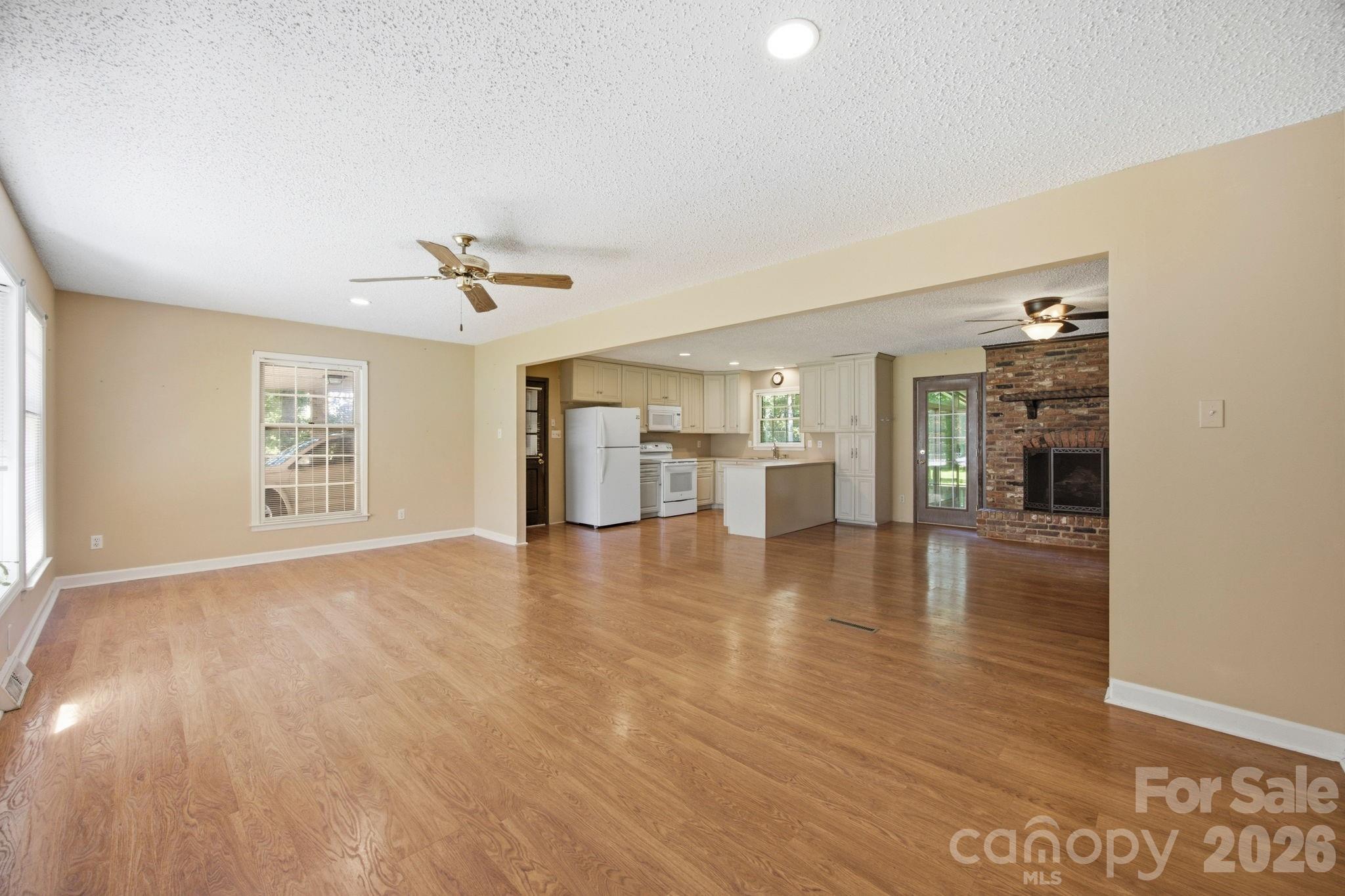 13001 Helena Circle — Charlotte