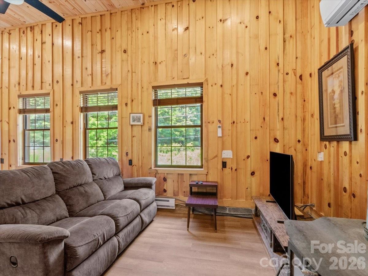 323 McCurrey Road — Burnsville